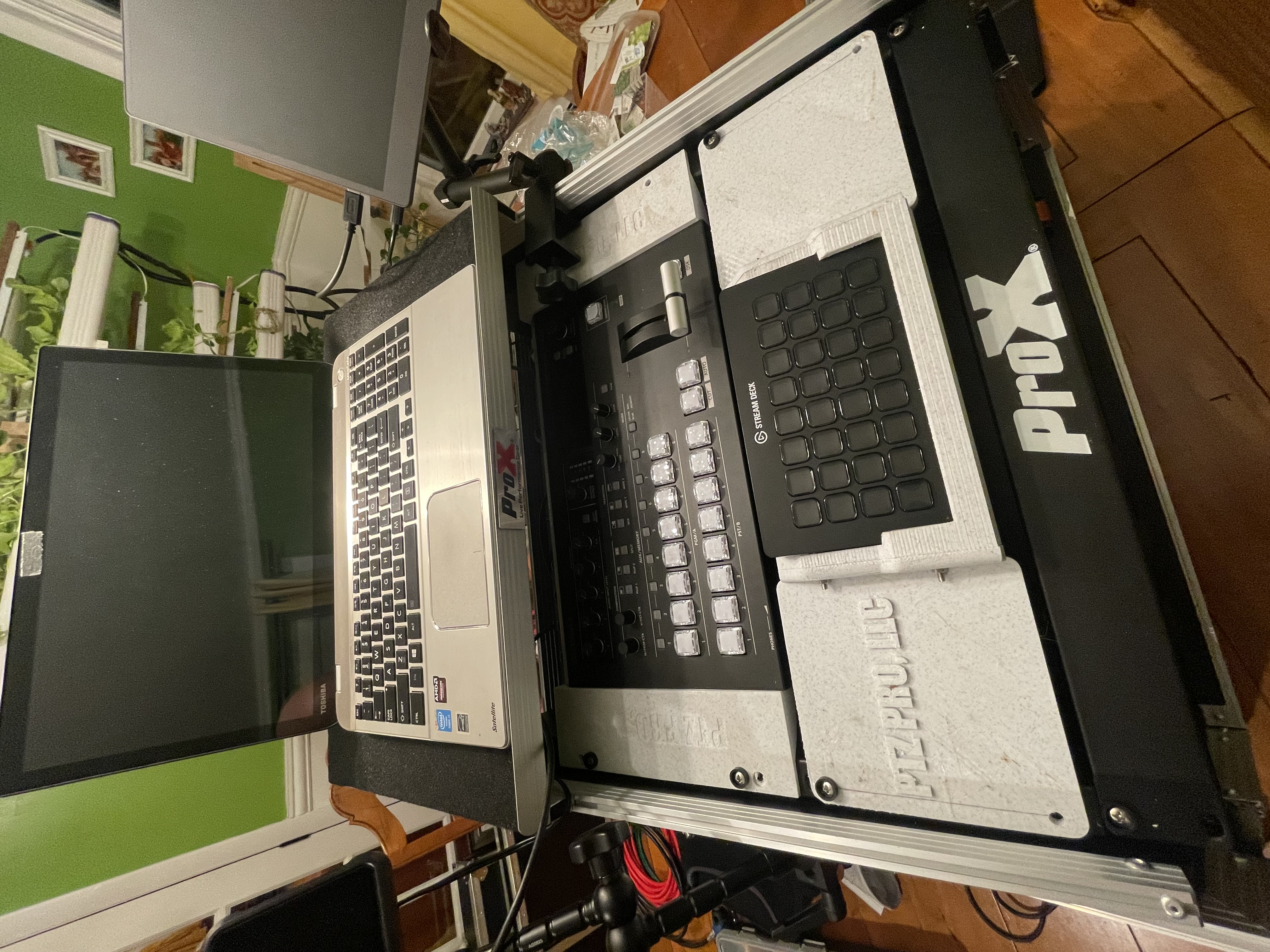 Stream Deck XL Rack Mount Ears/Fins