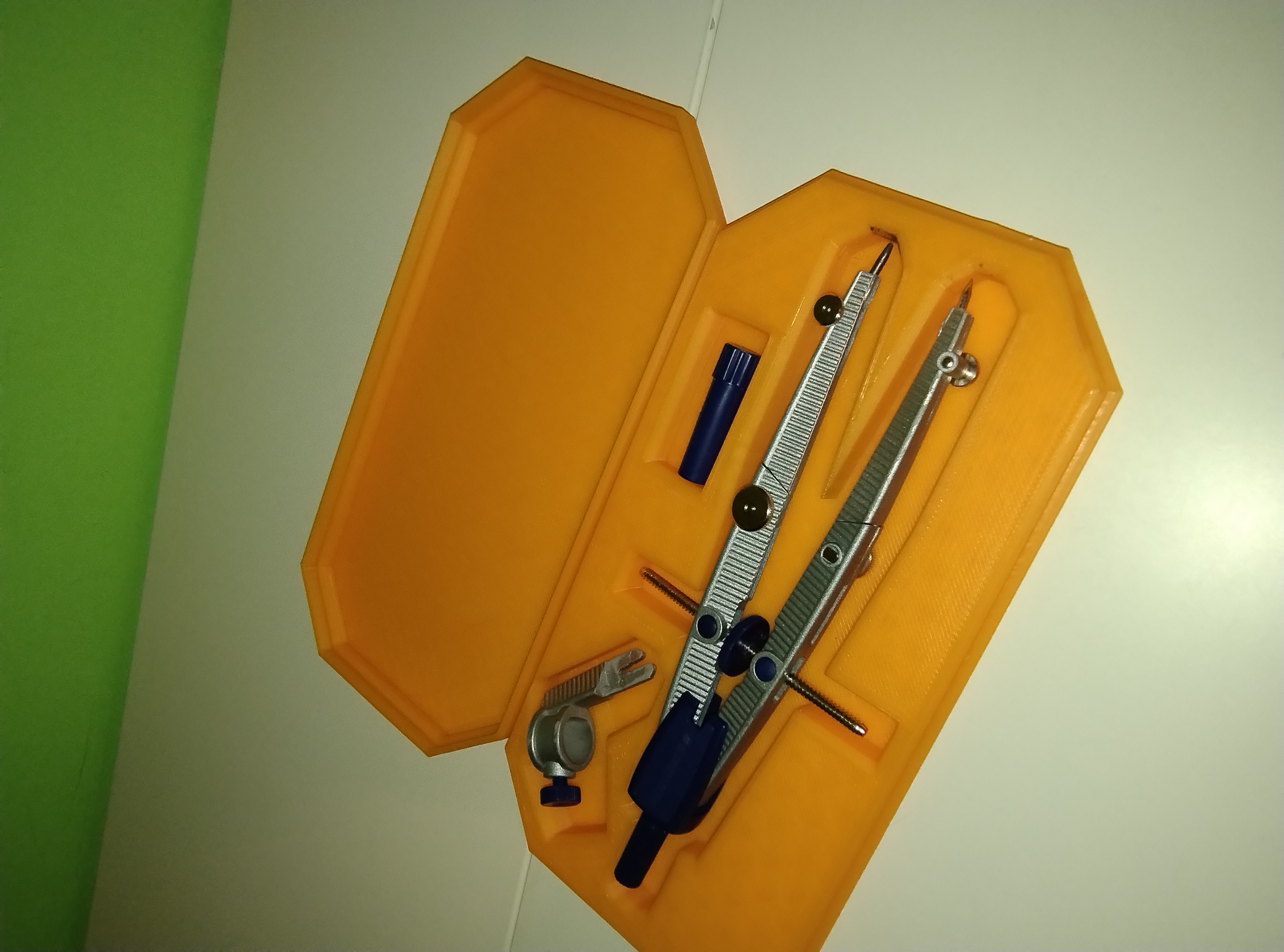Porta compasso — miniatura 3