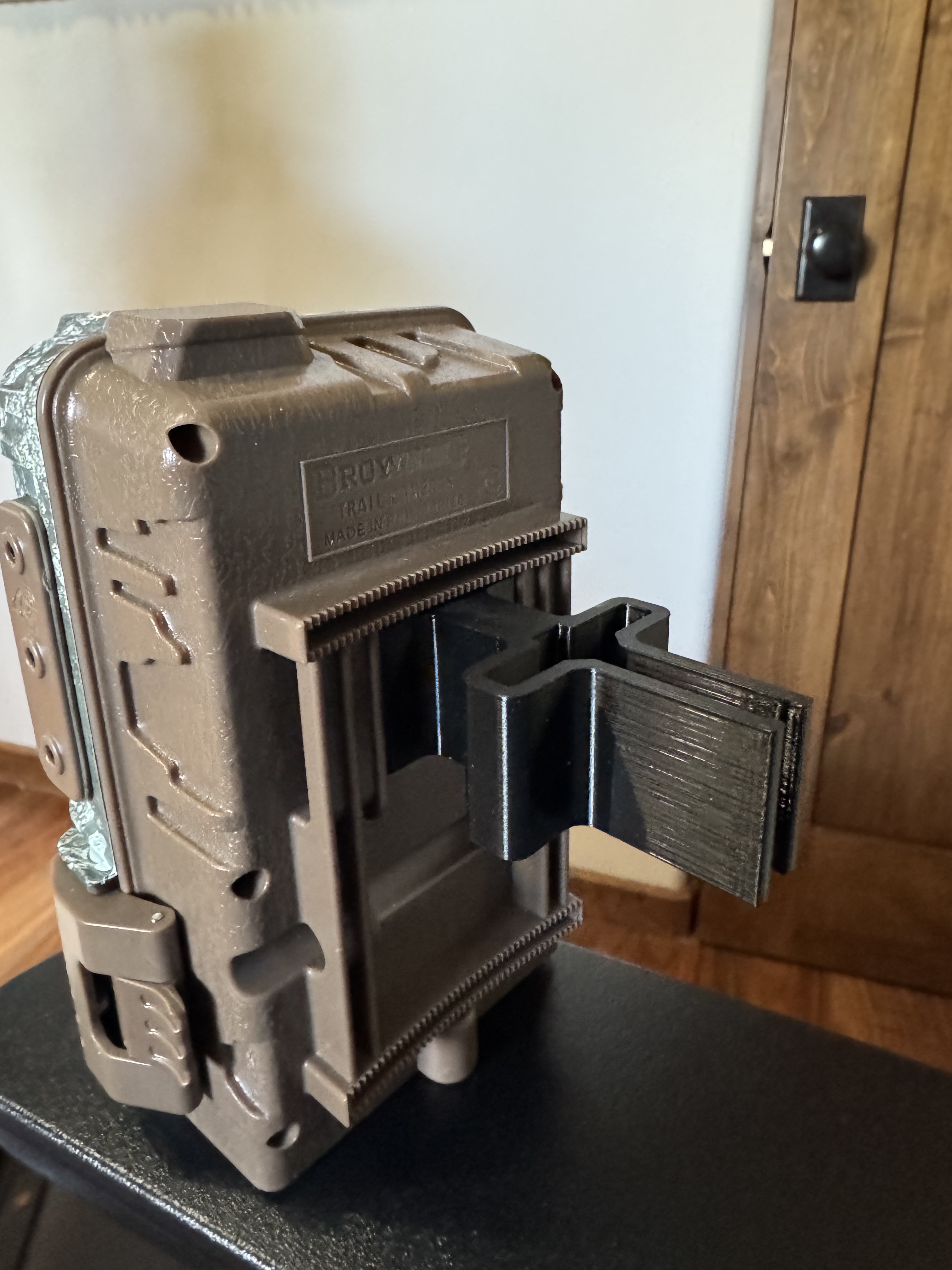 Browning Trail Camera T-post clip