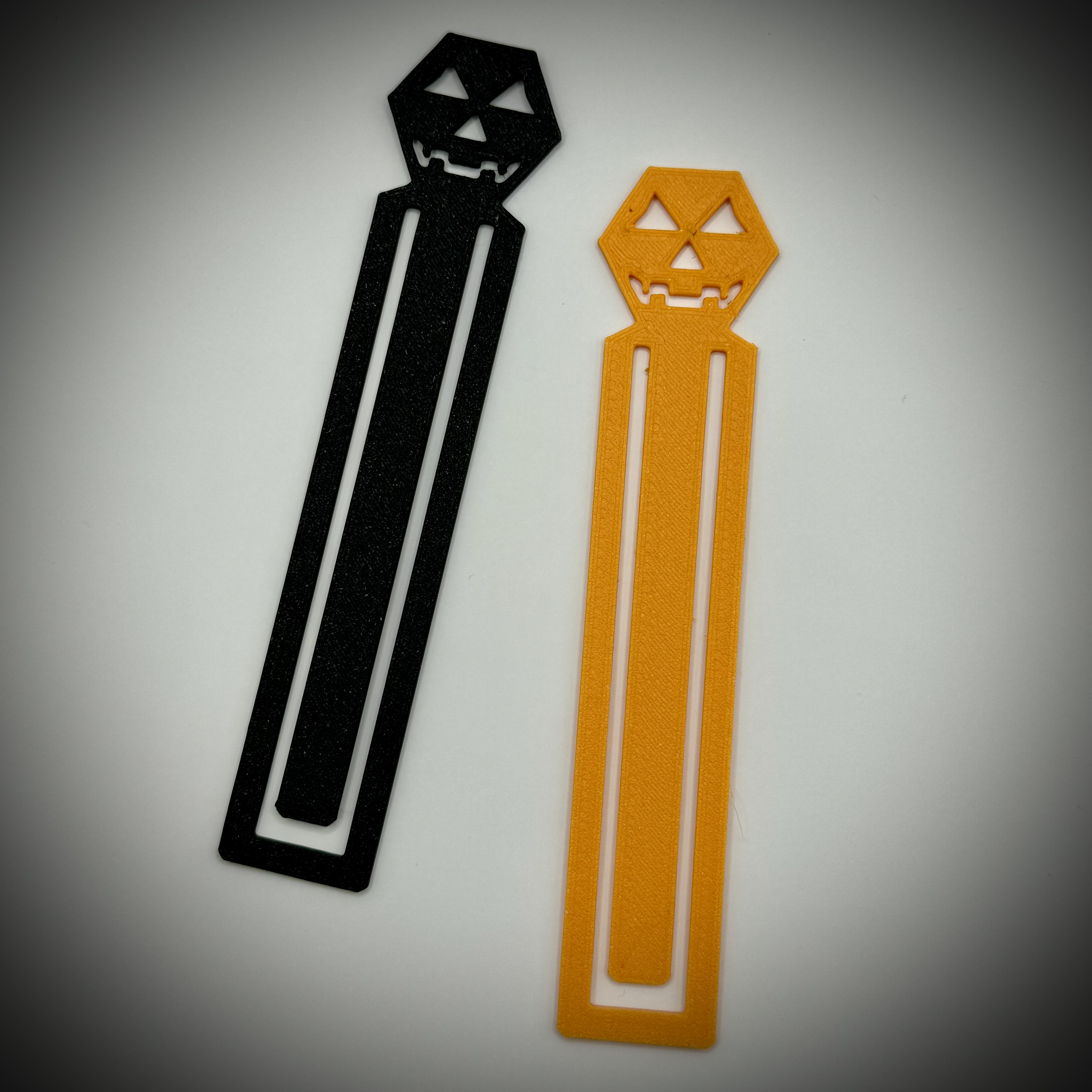 Hexagon Pumpkin Face Halloween Bookmark