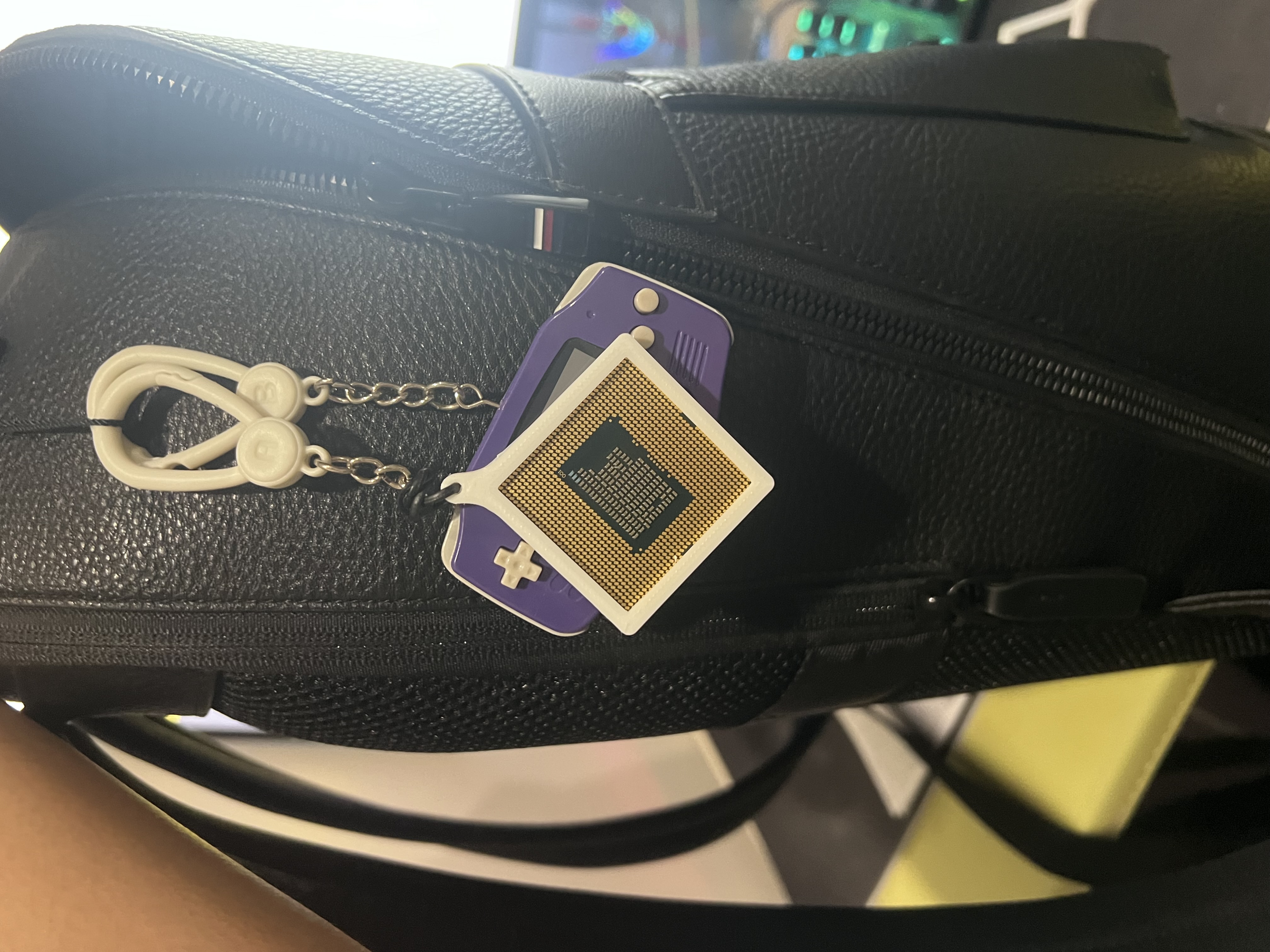 LGA1155 Cpu keychain mount
