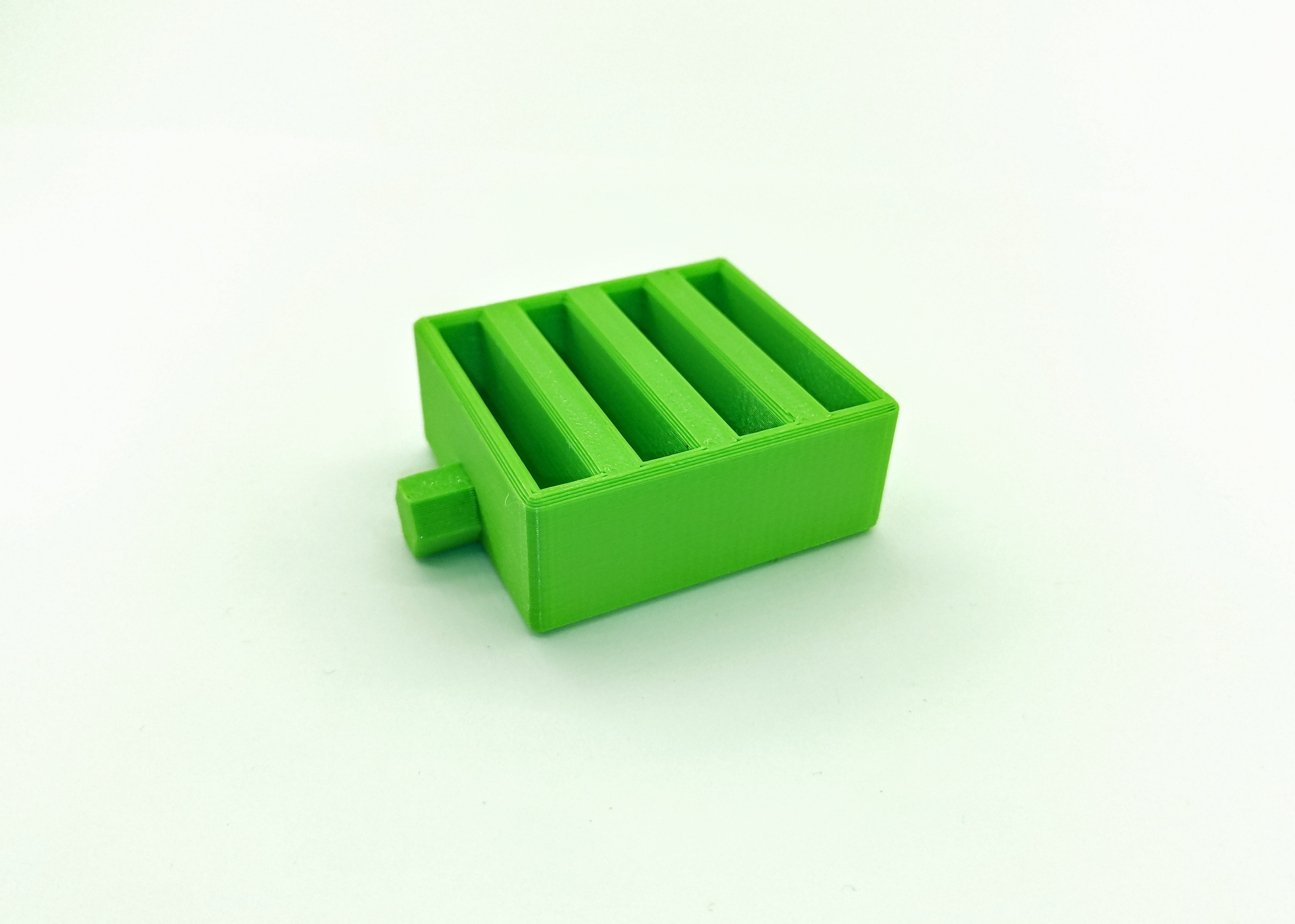 Miniatura 2 do modelo 3D HSW breadboard holder