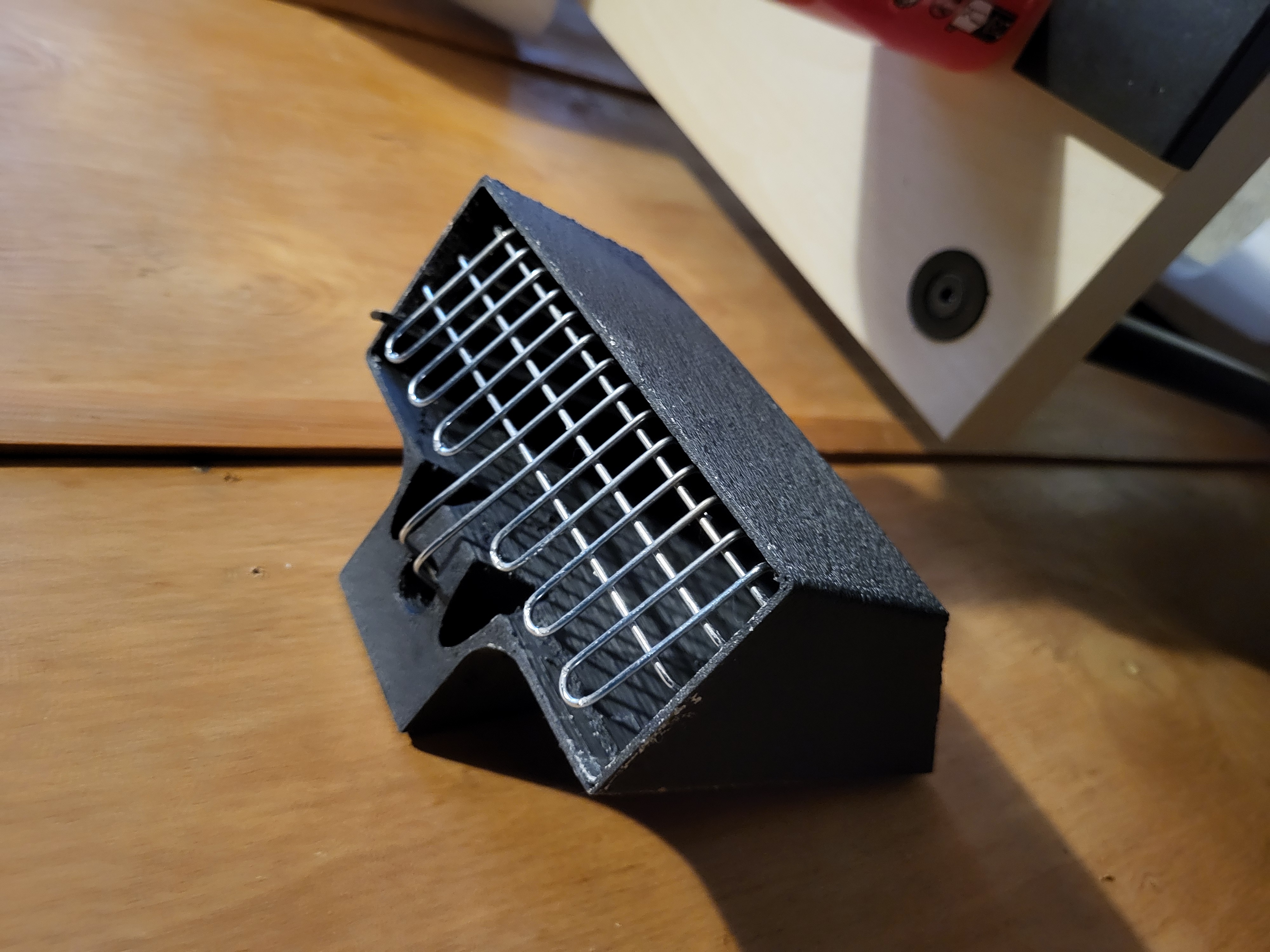 litter scoop holder by japonicki Download free STL model