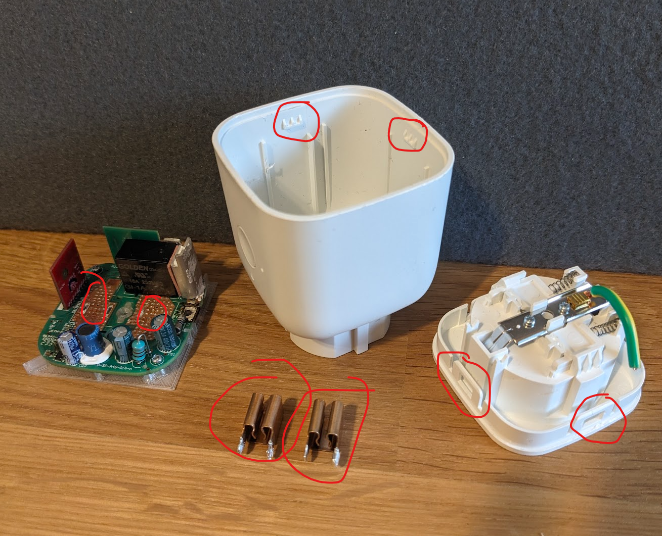 IKEA, holder for Tretakt PCB — miniatura 2