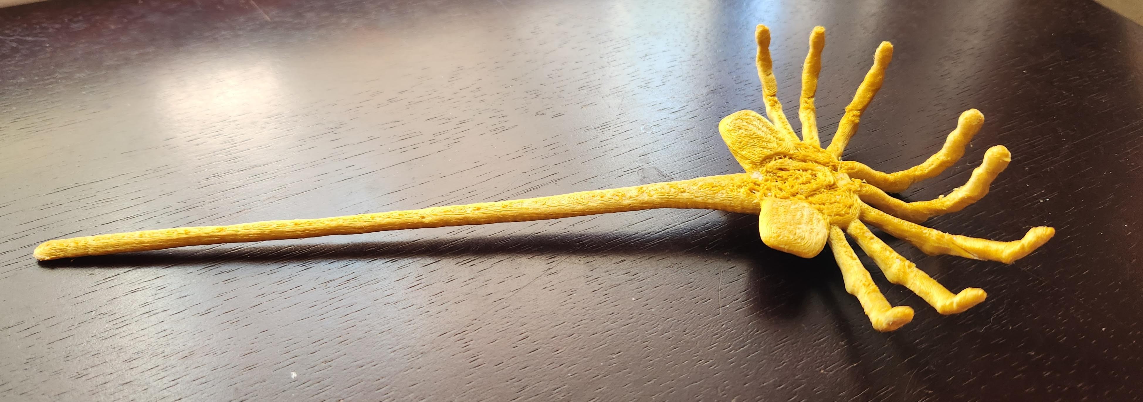 Miniatura 3 do modelo 3D Facehugger Backscratcher