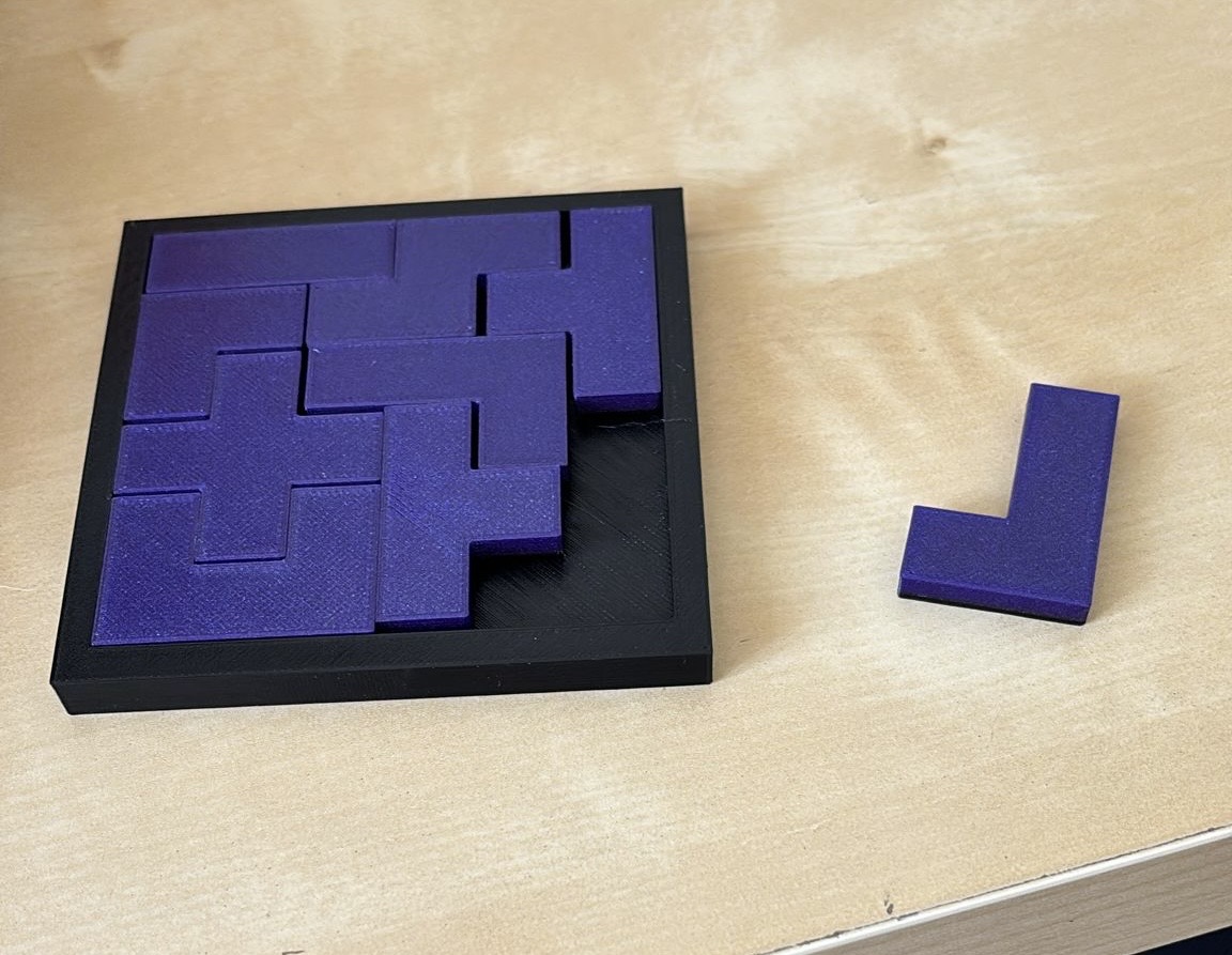 Hlavolam puzzle