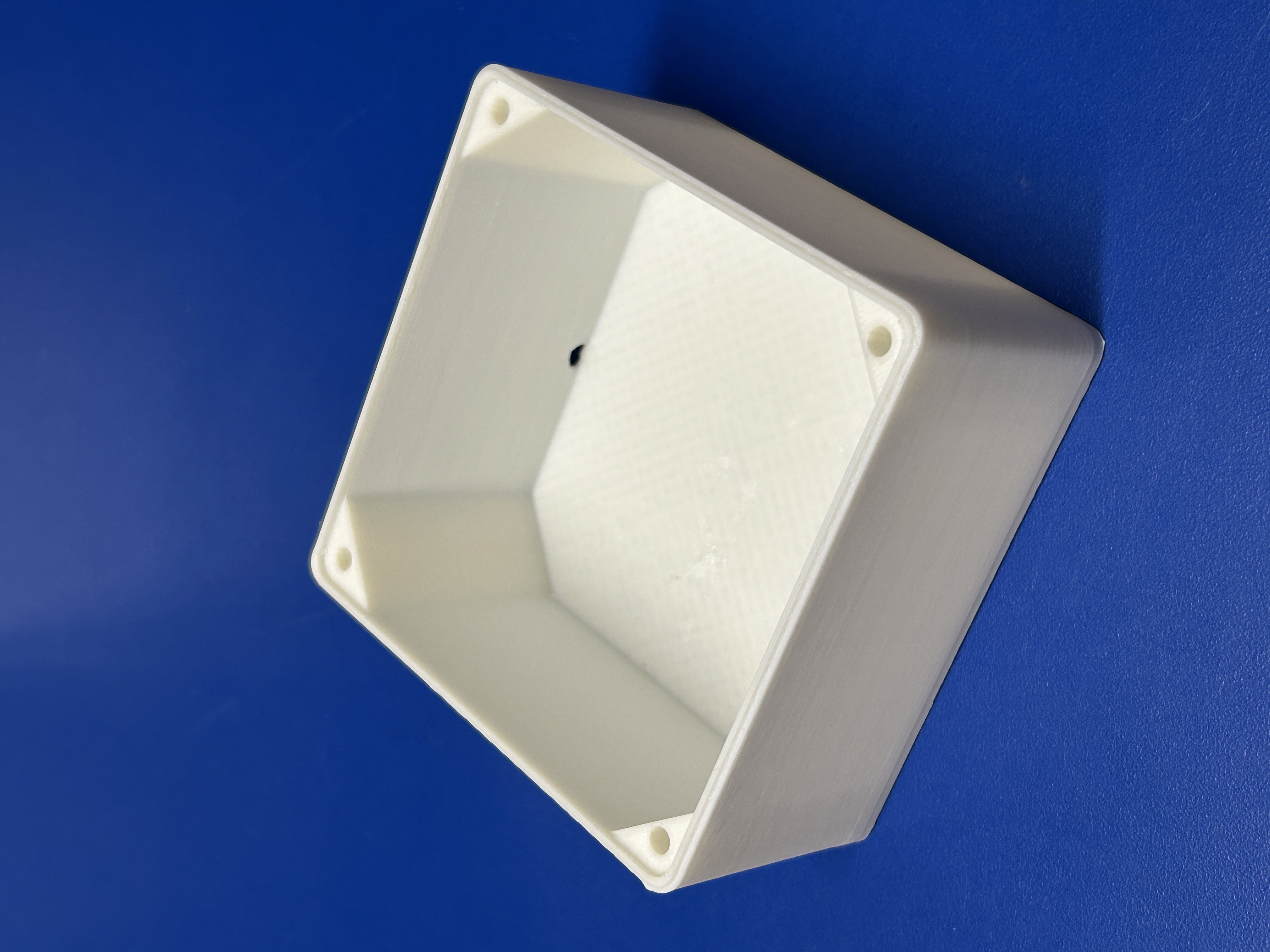 3D Printed minimalist bedside lamp — thumbnail 3