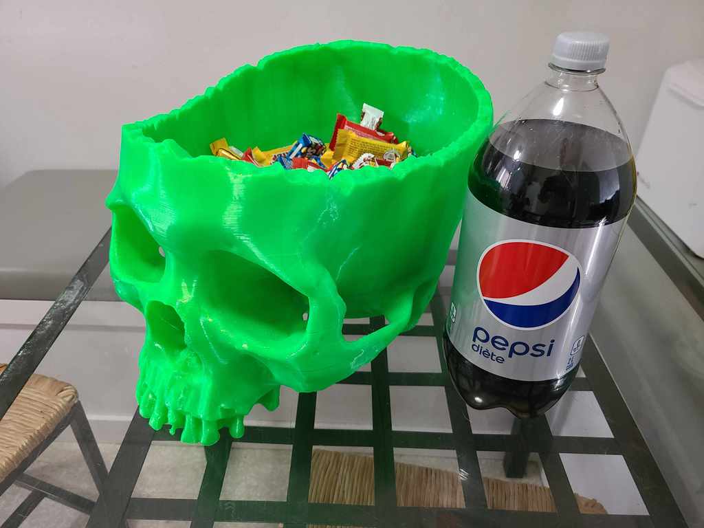 Skull Halloween candy bowl!