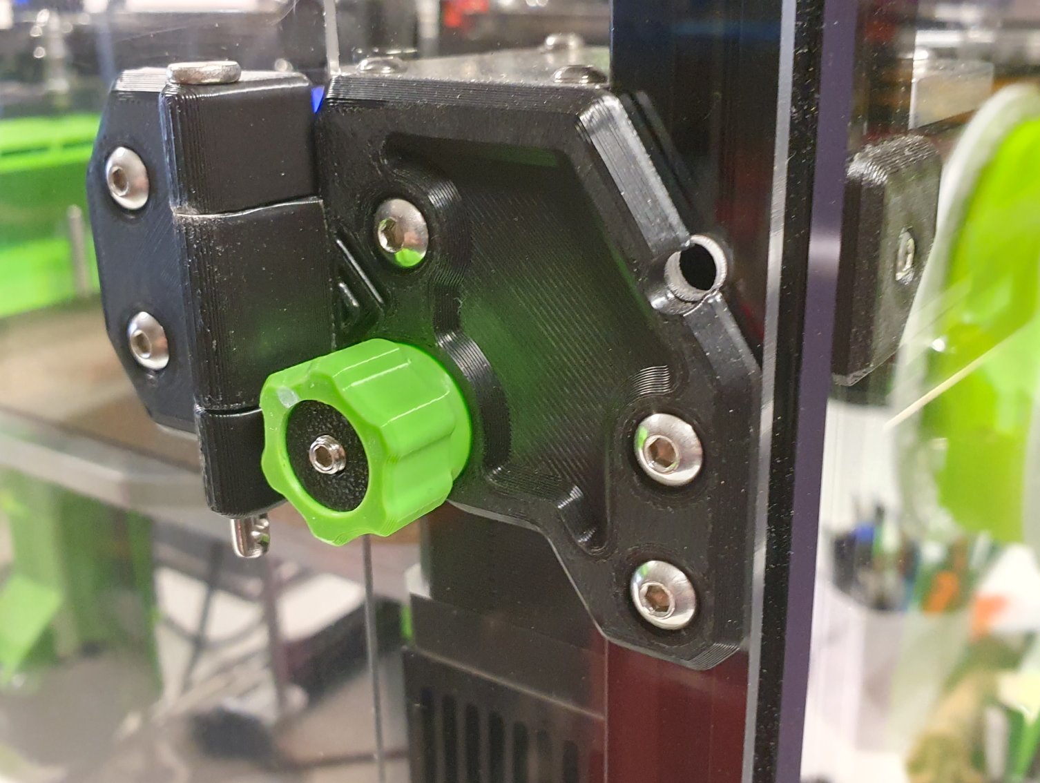 VzBoT - 180° Door Hinges — thumbnail 3