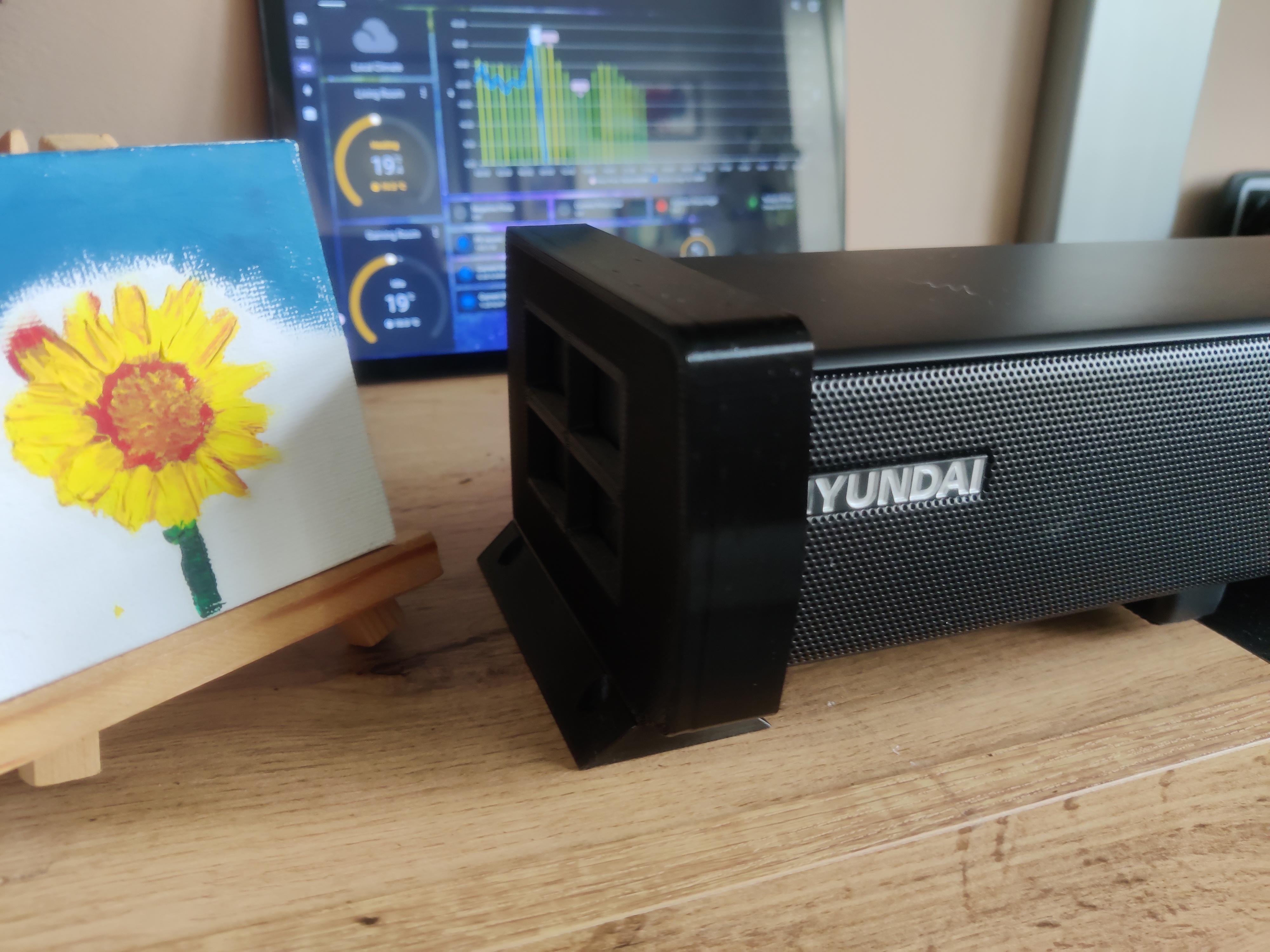 Hyundai Soundbar Holder