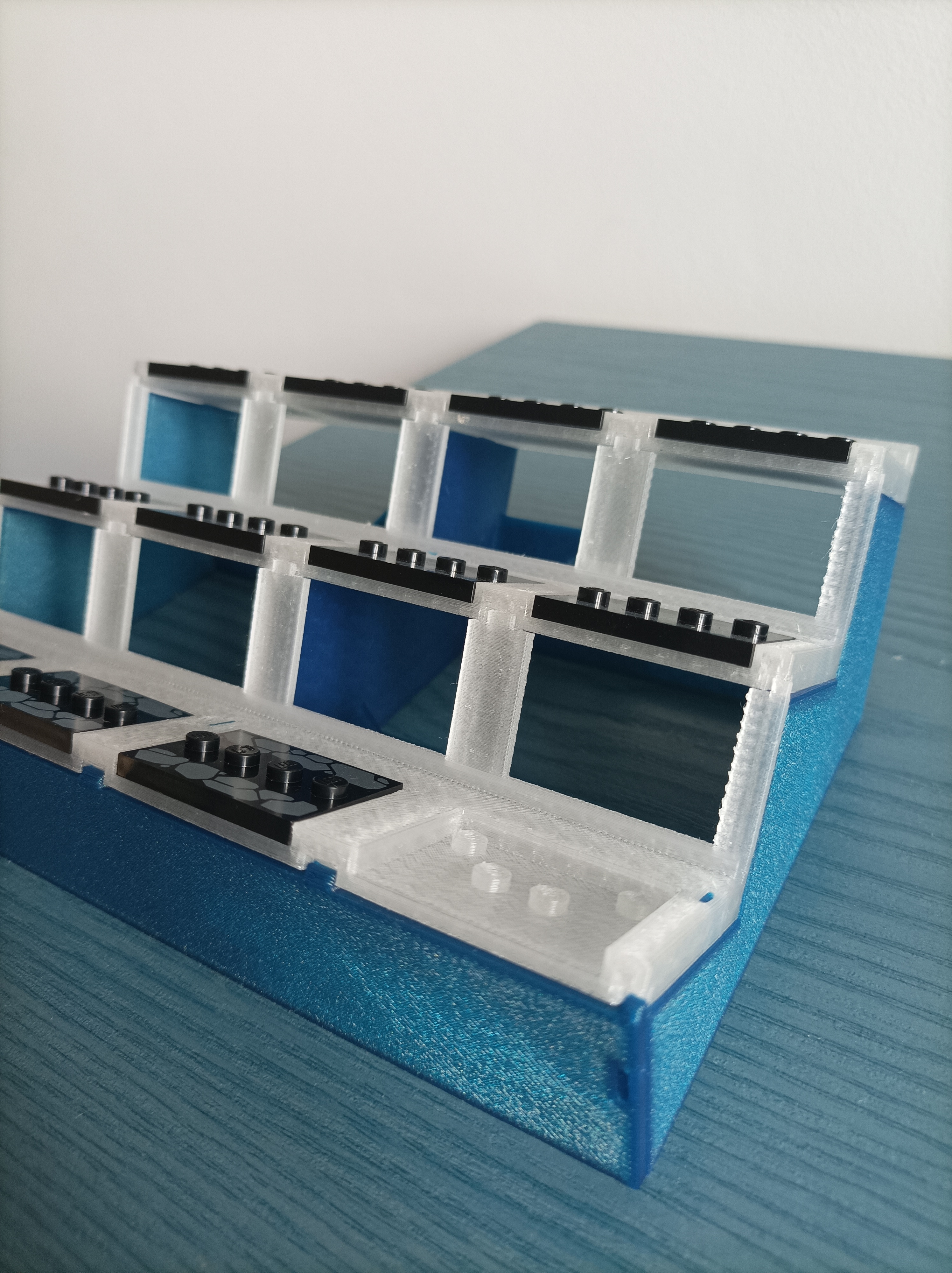 LEGO minifigures display — miniatura 3