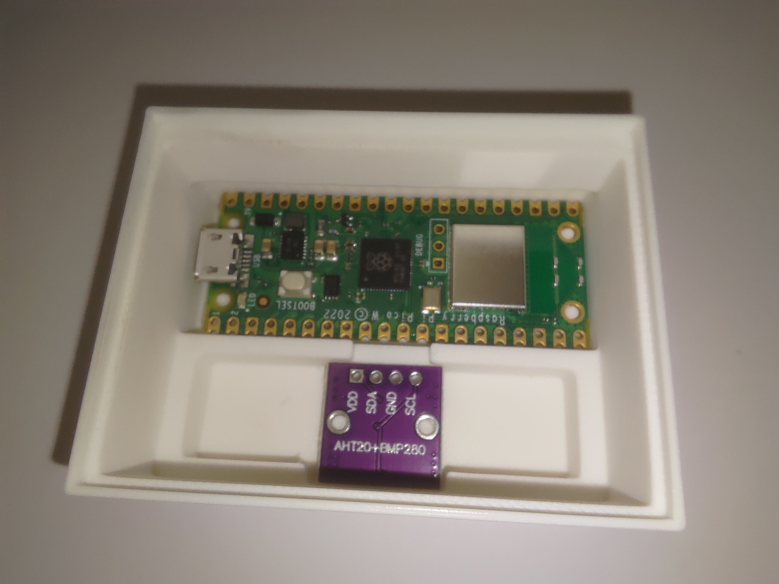 Raspberry Pi Pico WiFi air sensor