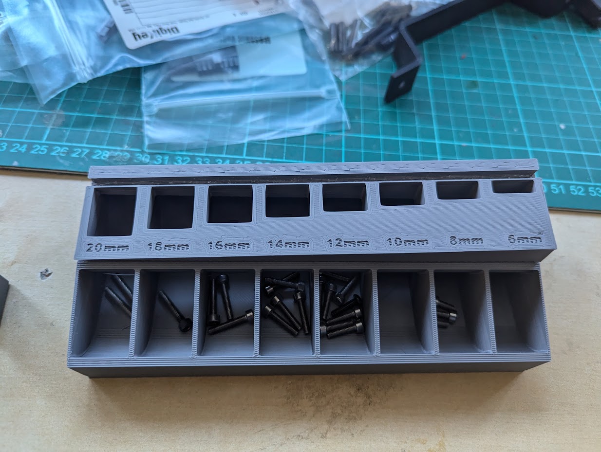M3 Bolt Sorter Top - Including 14mm 3D model thumbnail
