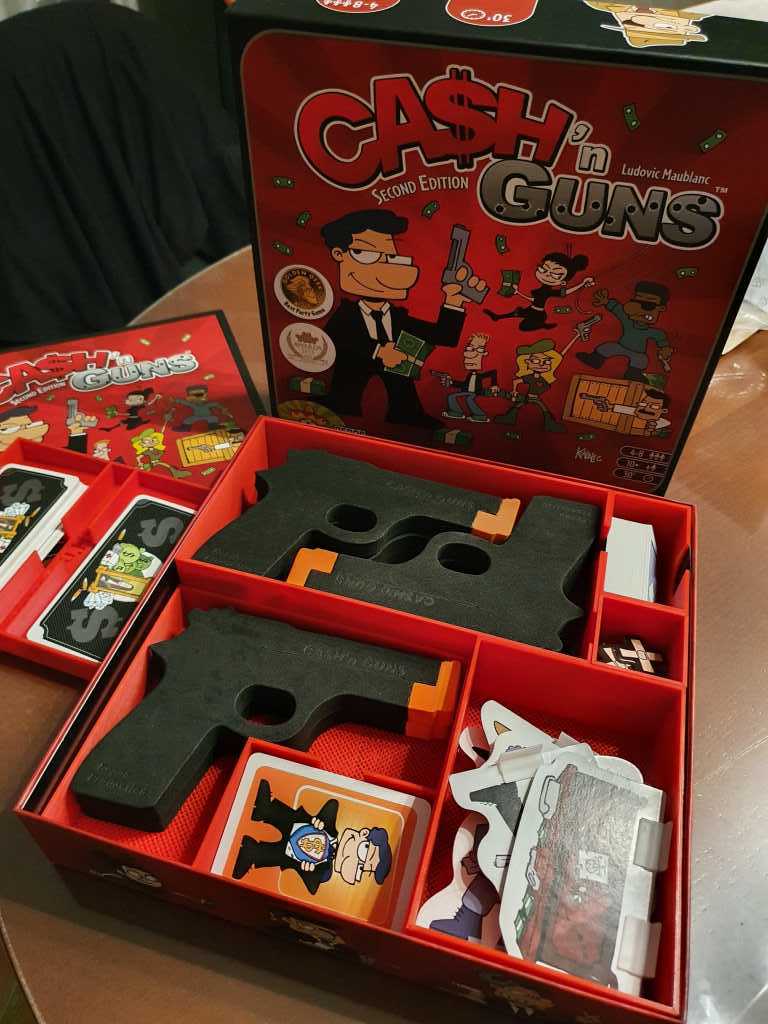 Cash'n Guns insert — thumbnail 2