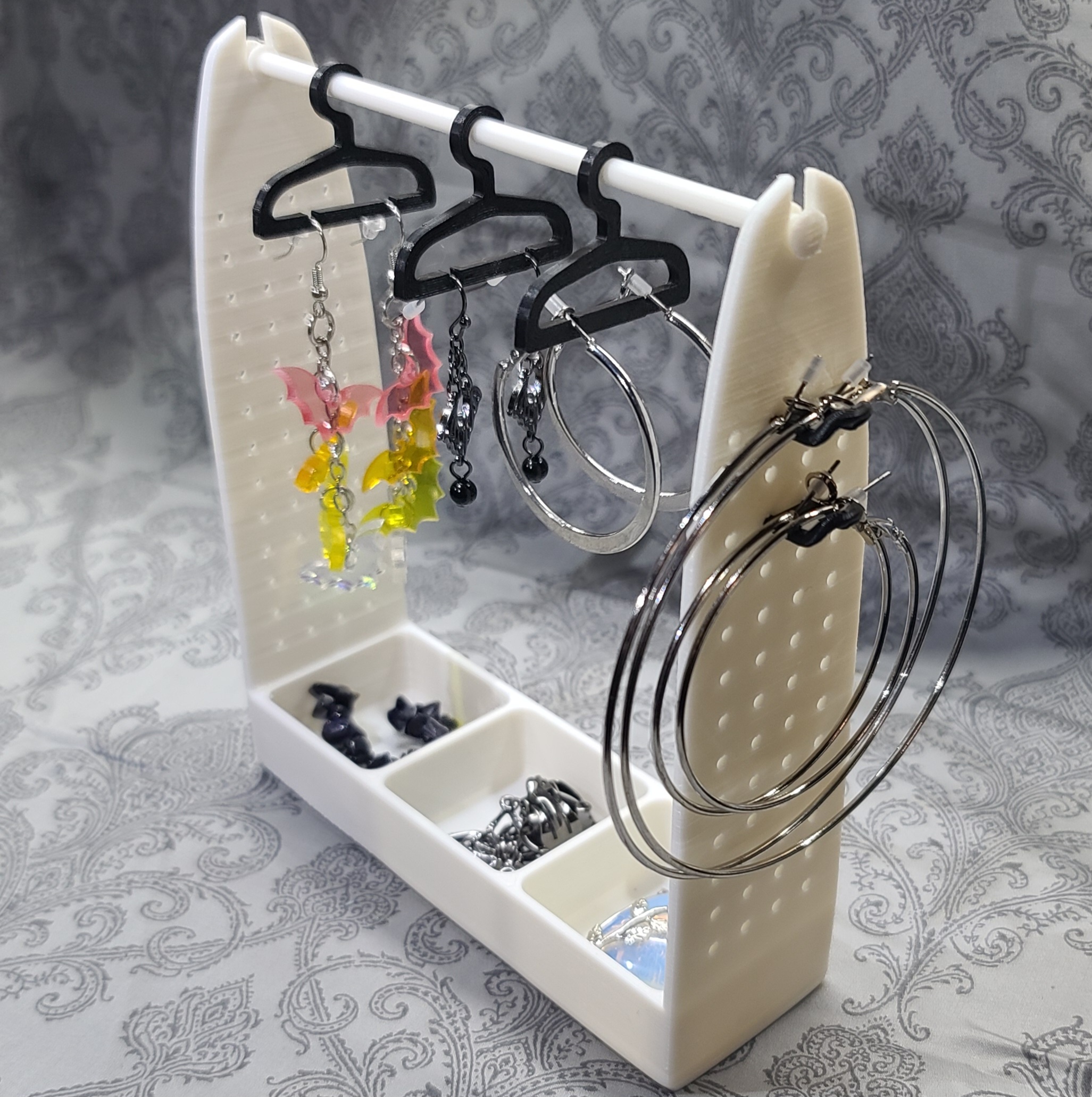 Earring and Jewelry Rack and Tray for Storage