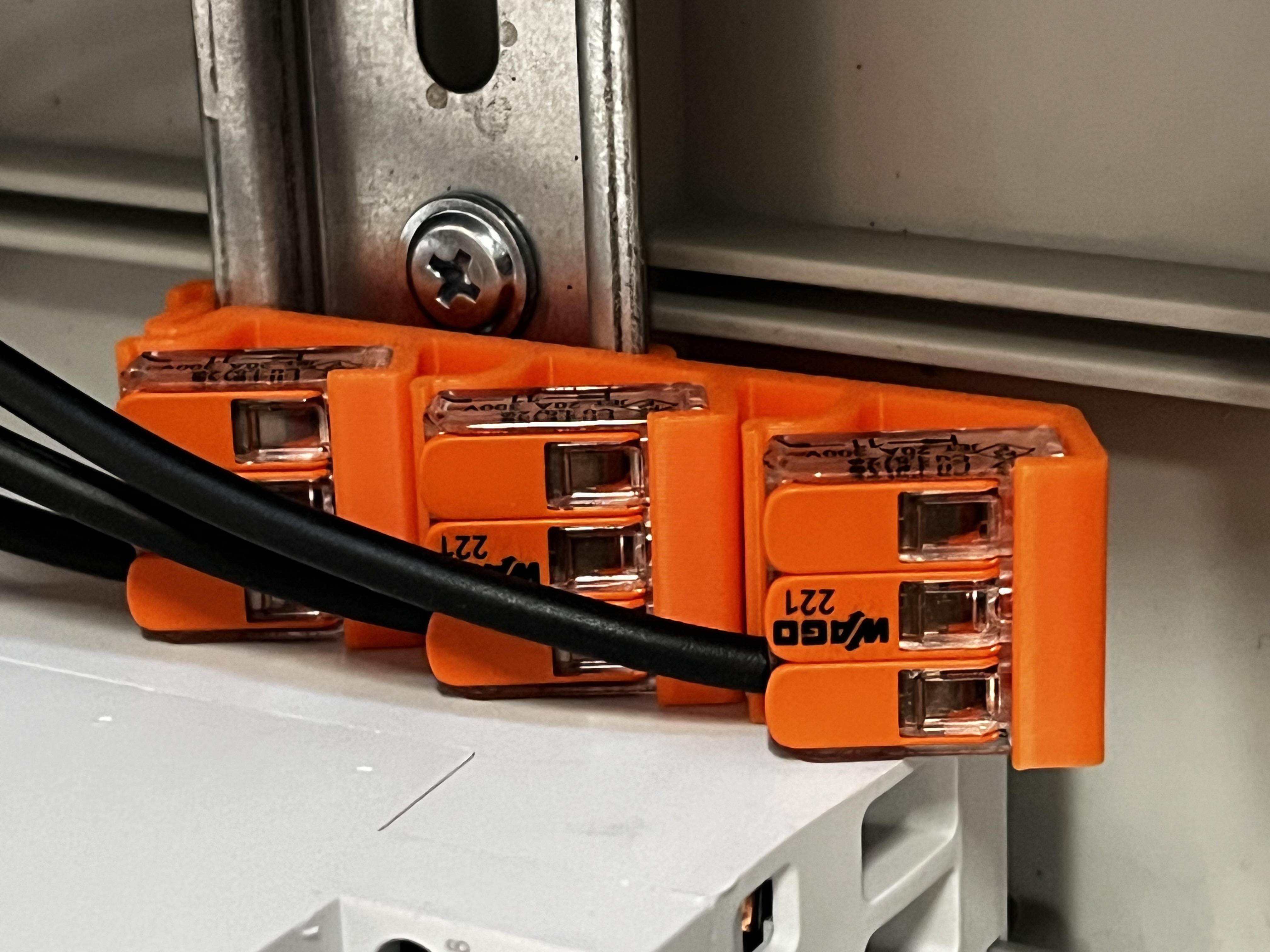 WAGO 221-41x DIN rail holder