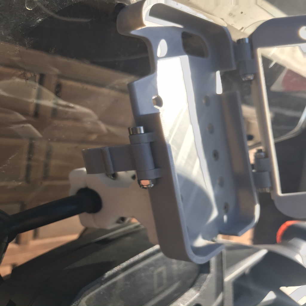 Motorcycle iPhone holder 2.0 by Jahn Roux | Download free STL model ...