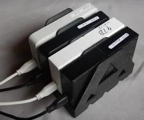 Ständer für externe USB Festplatten; 112x23 mm; stand for external USB hard drives