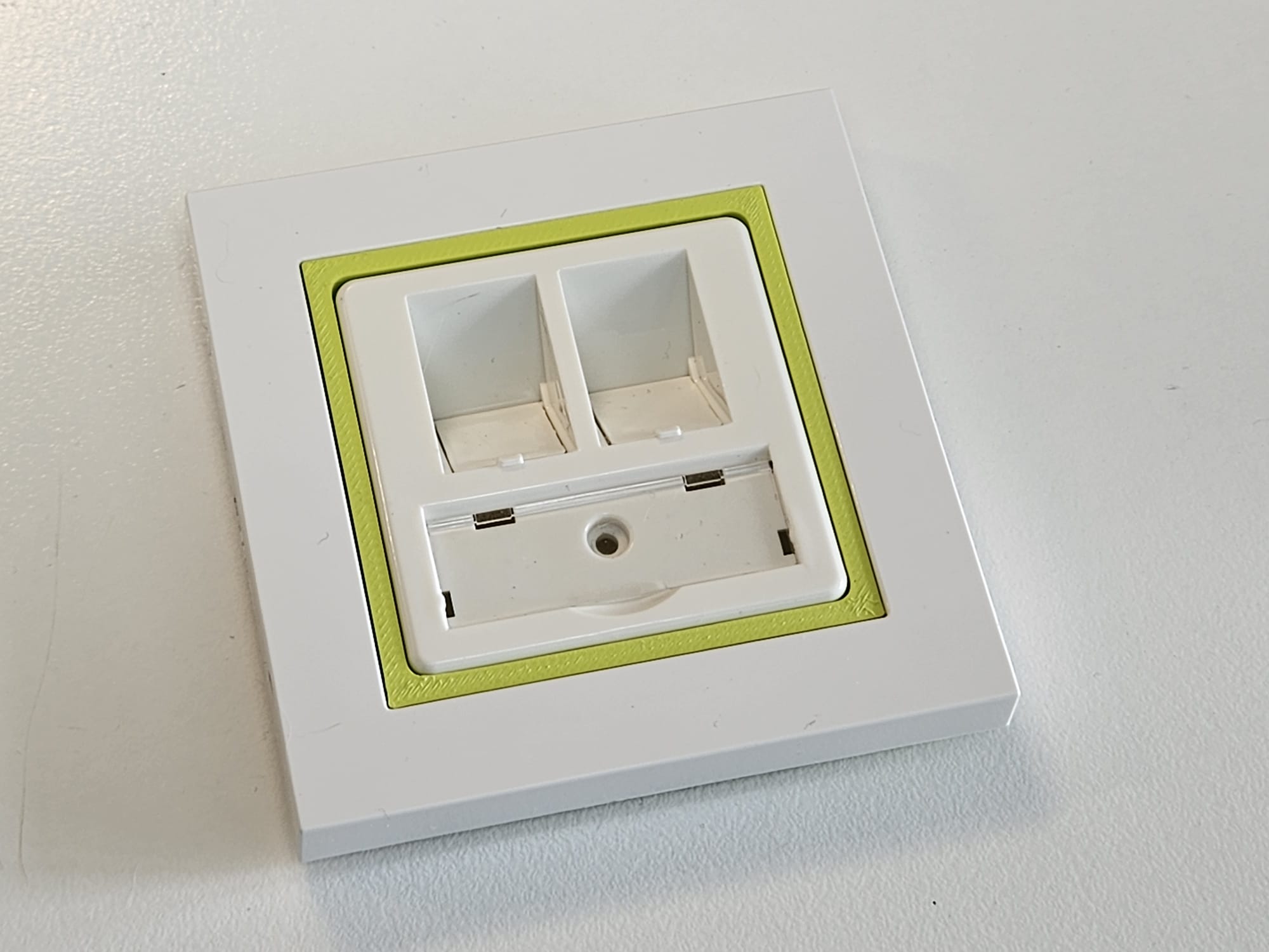 Cat 8 network socket adapter for Keystone modules by crayzo Download