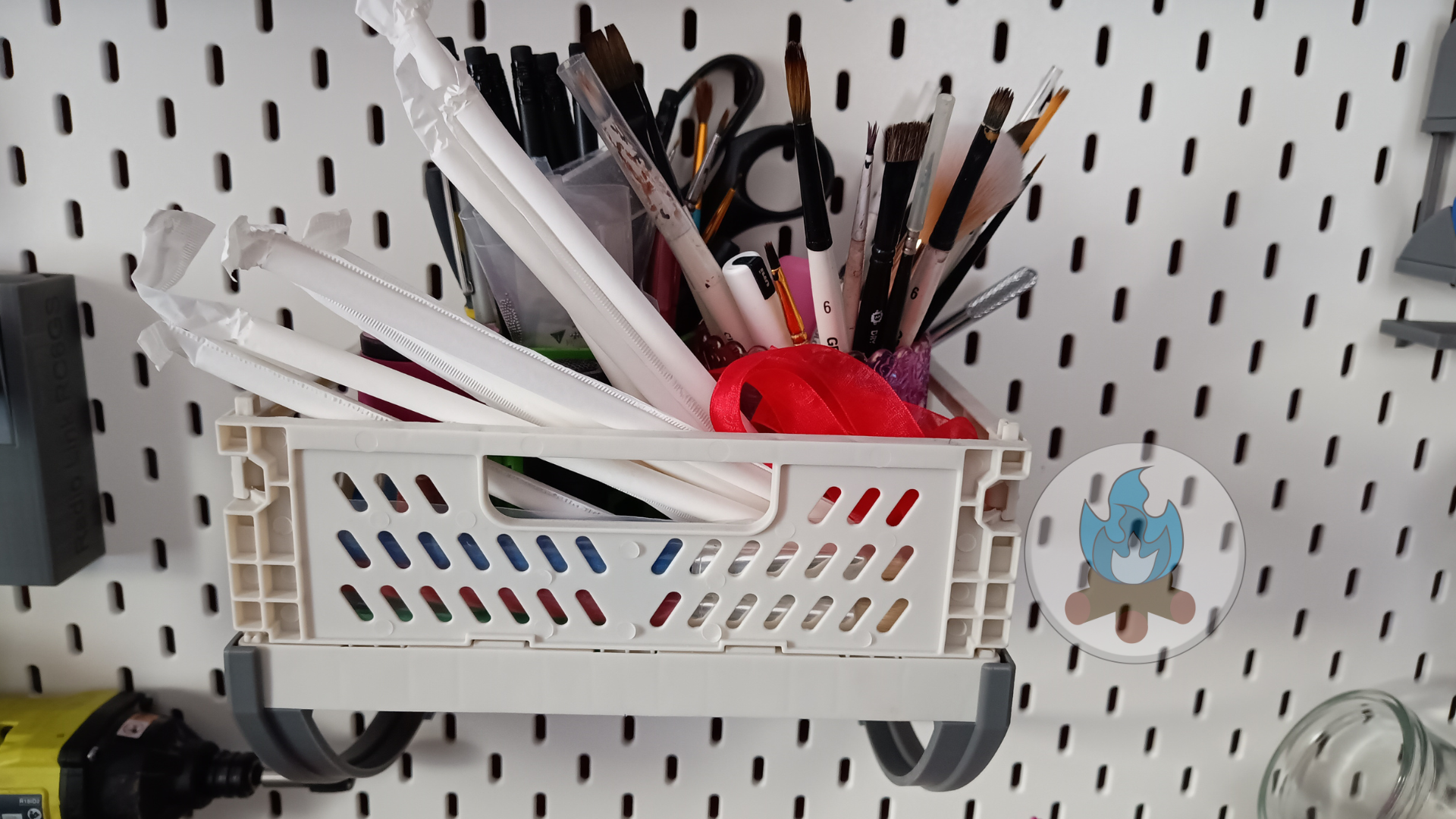 Skadis Storage Crate Holder