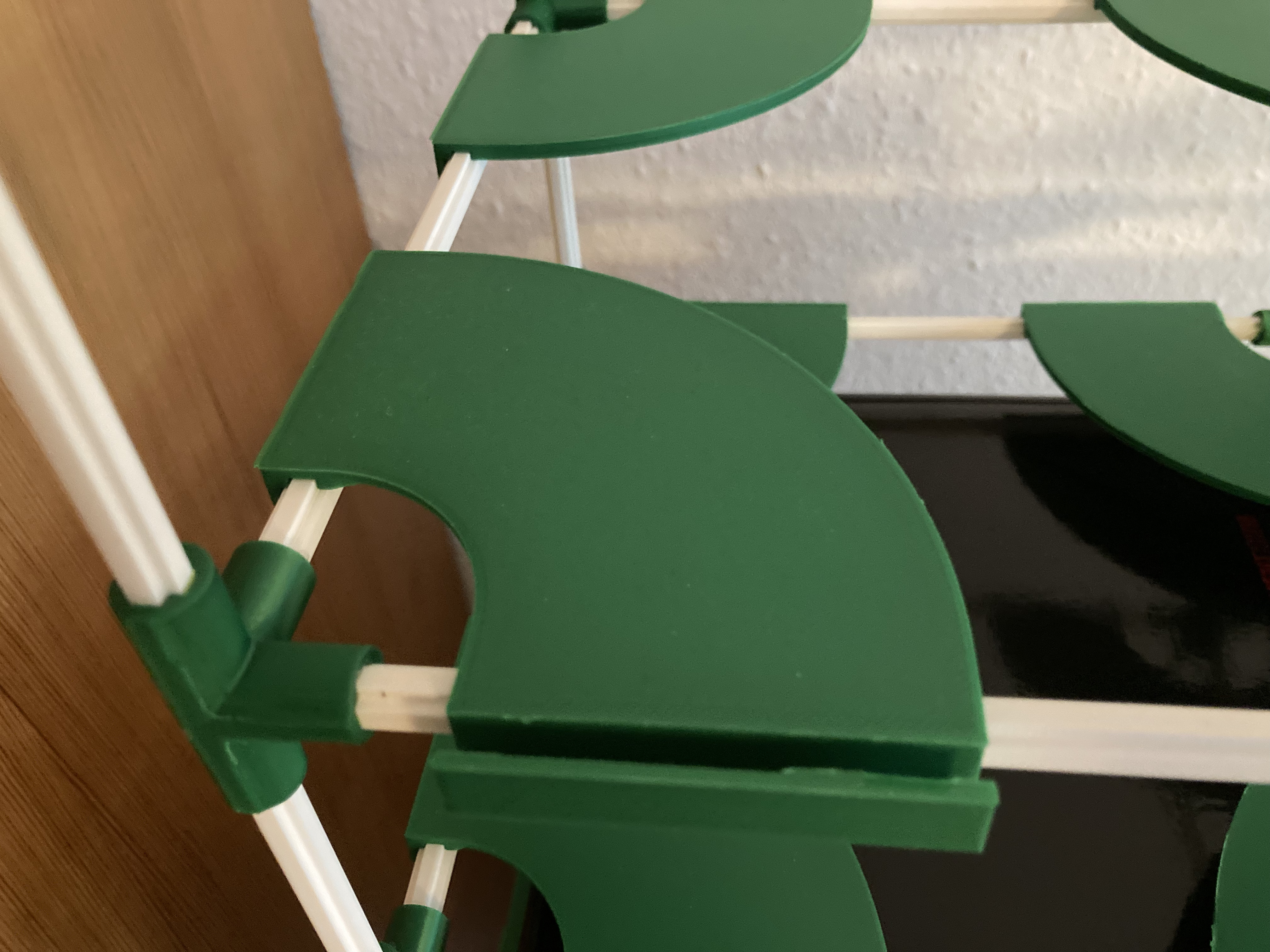 Miniatura 5 do modelo 3D Modular Stick-Based Shelf System