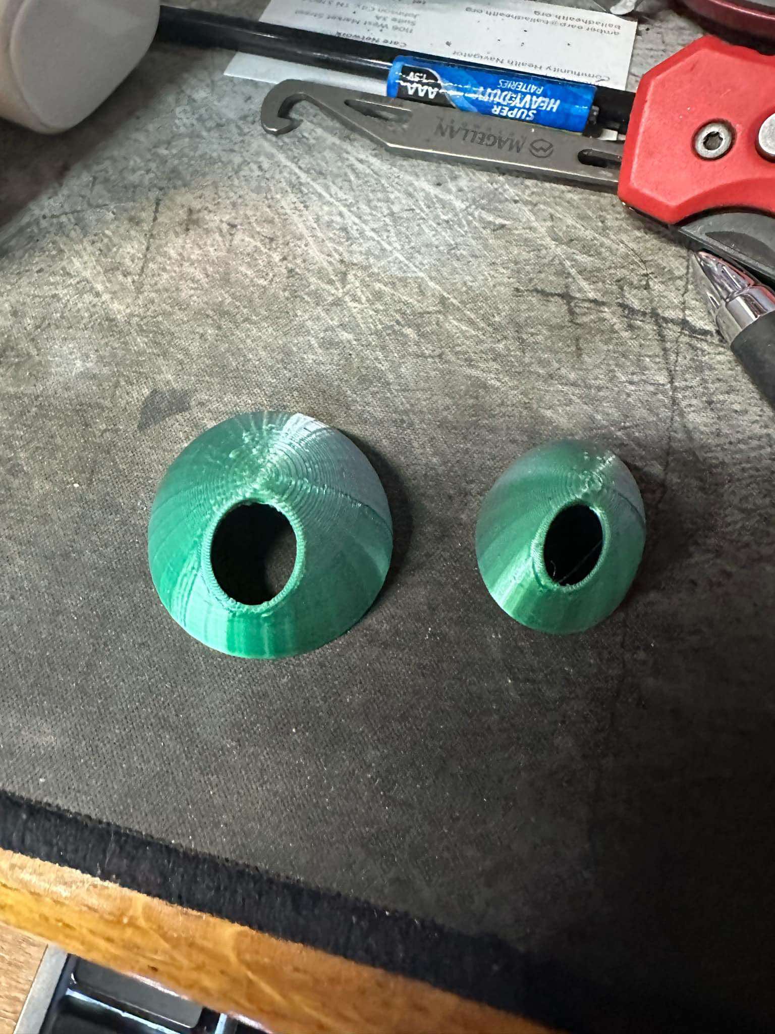 Small Spider Hide