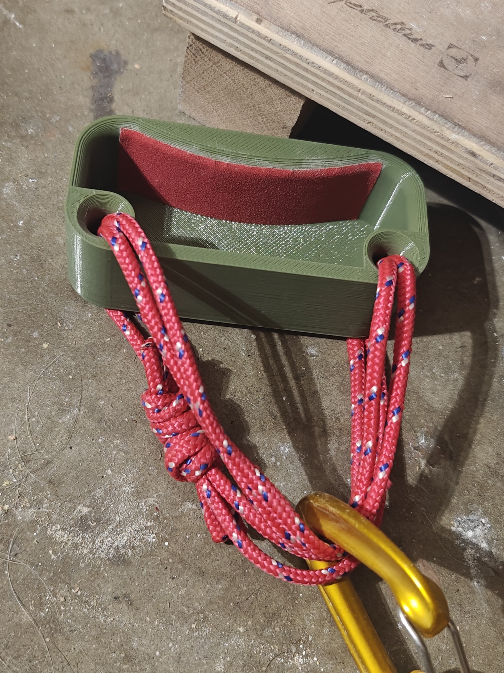 No hang 30mm curved climbing trainer