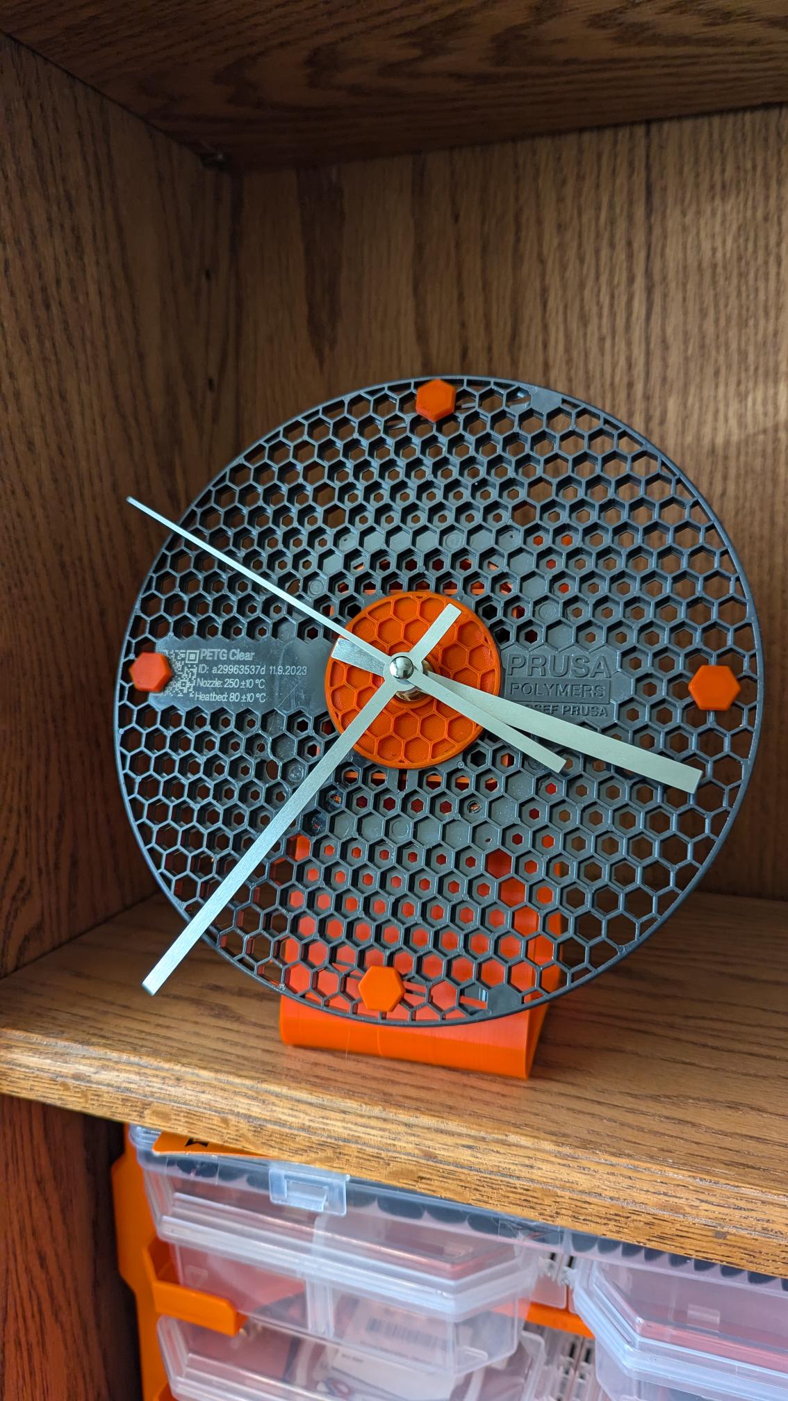 Miniatura 4 do modelo 3D Prusa Spool Clock Stand/Mount
