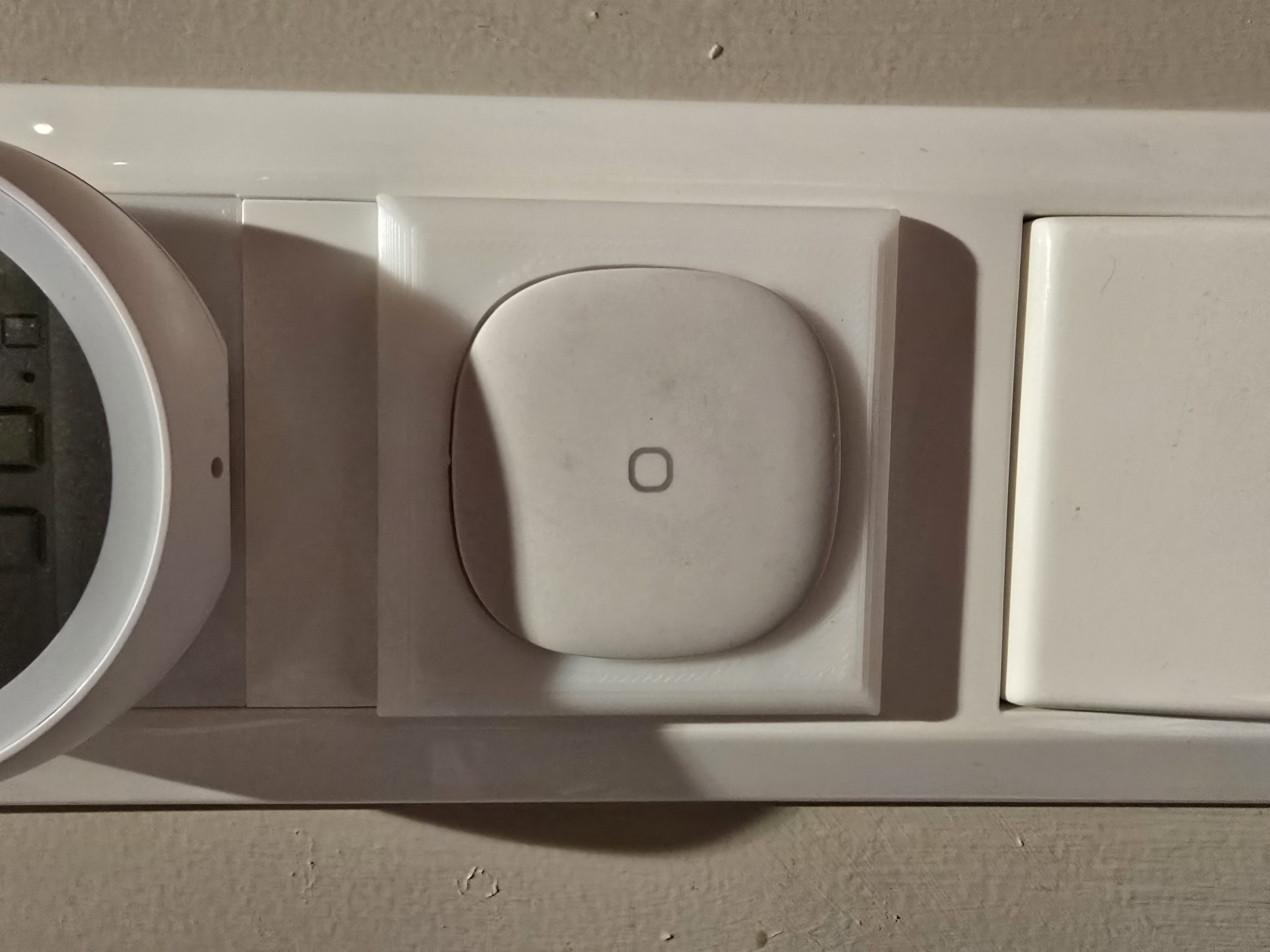 SmartThings button Elko holder
