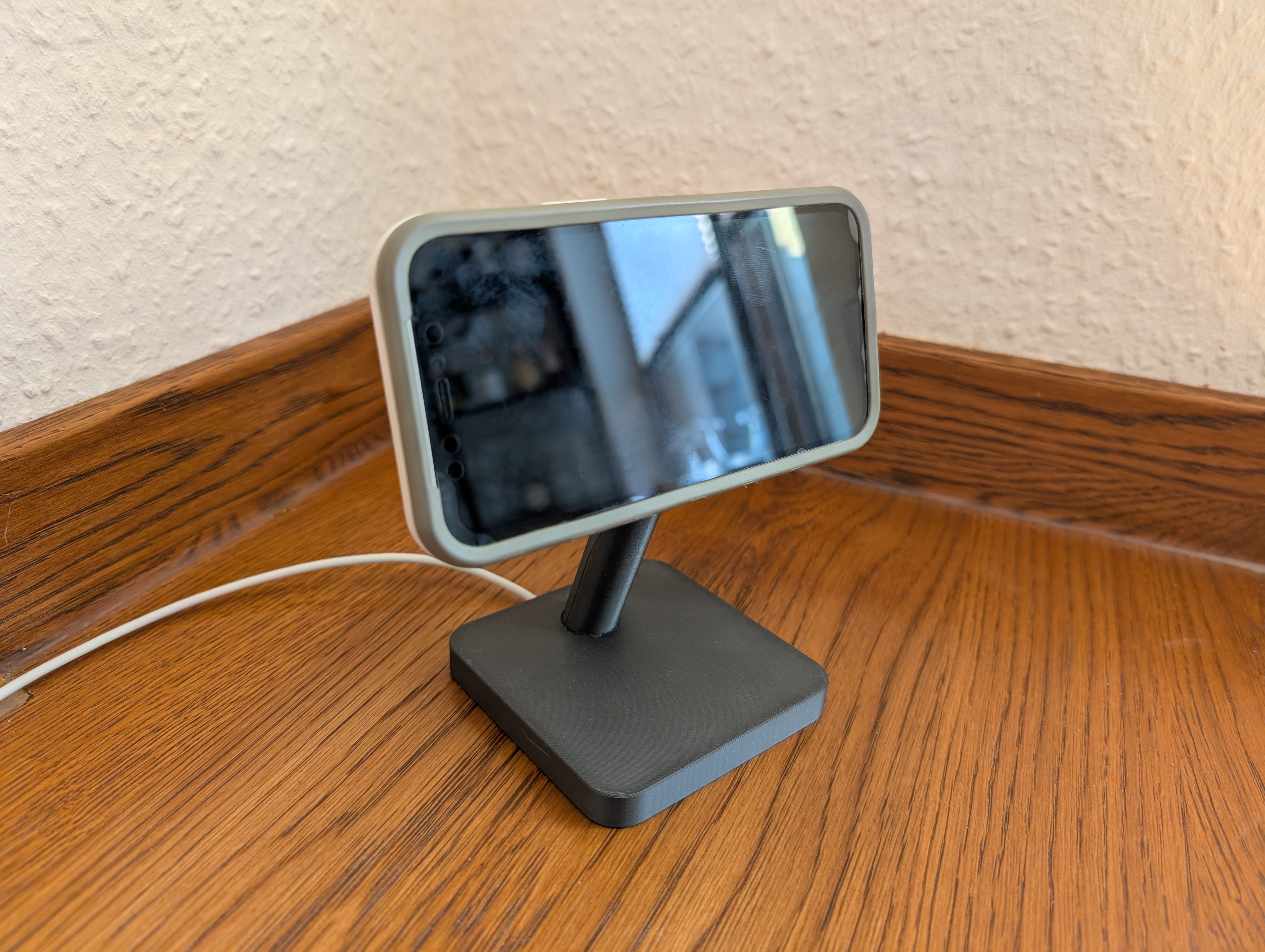 Magsafe Charger Stand For iPhone 3D model thumbnail