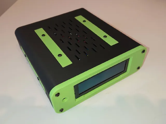 Squeezeboxen Case V2