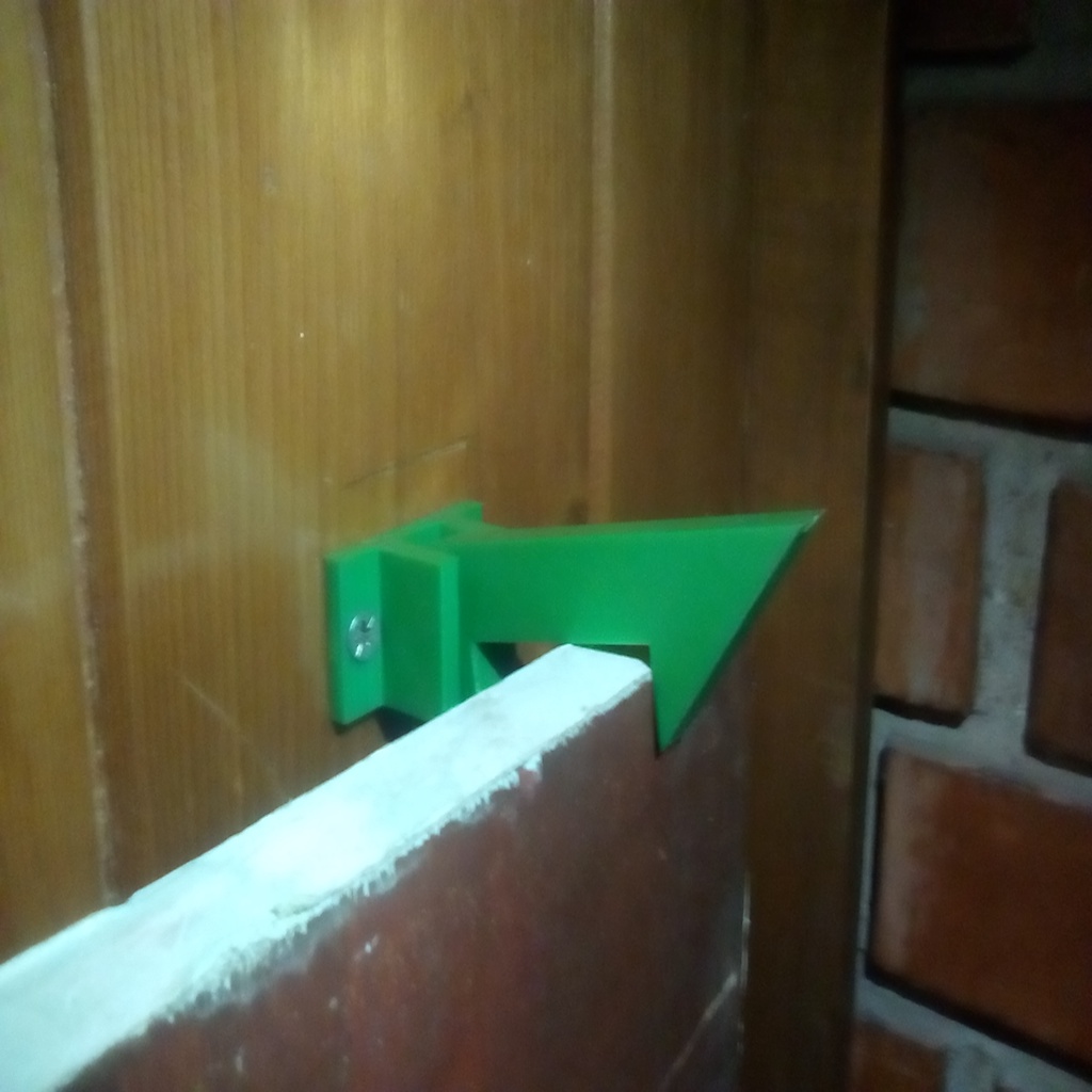 Trapdoor Latch