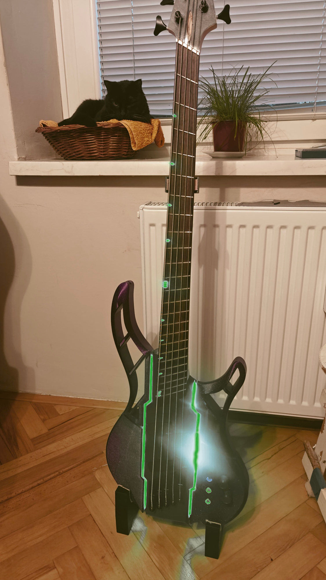 5 string multiscale bass — miniatura 3