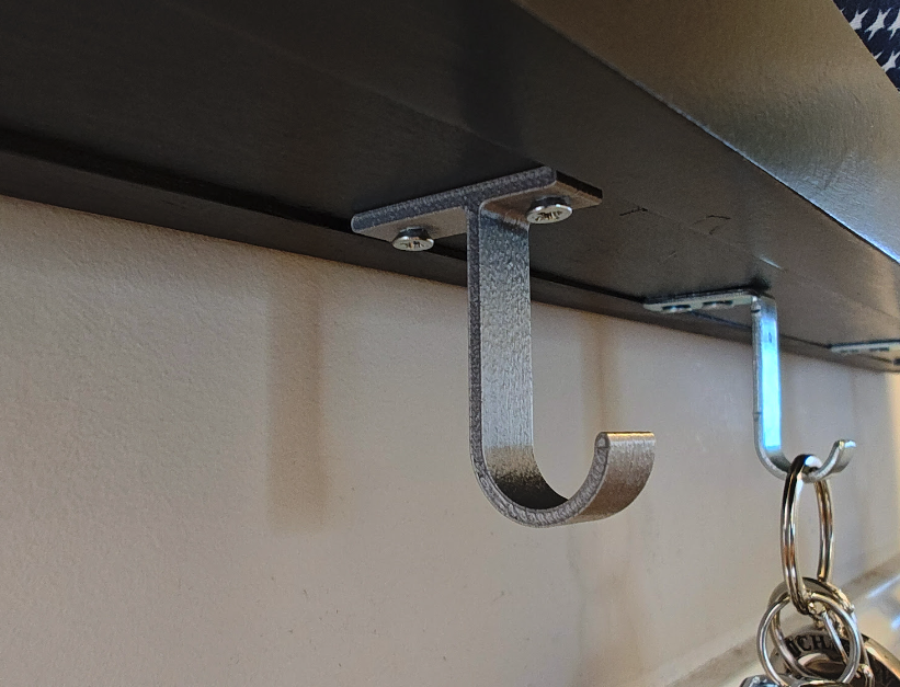 Key hanging hook