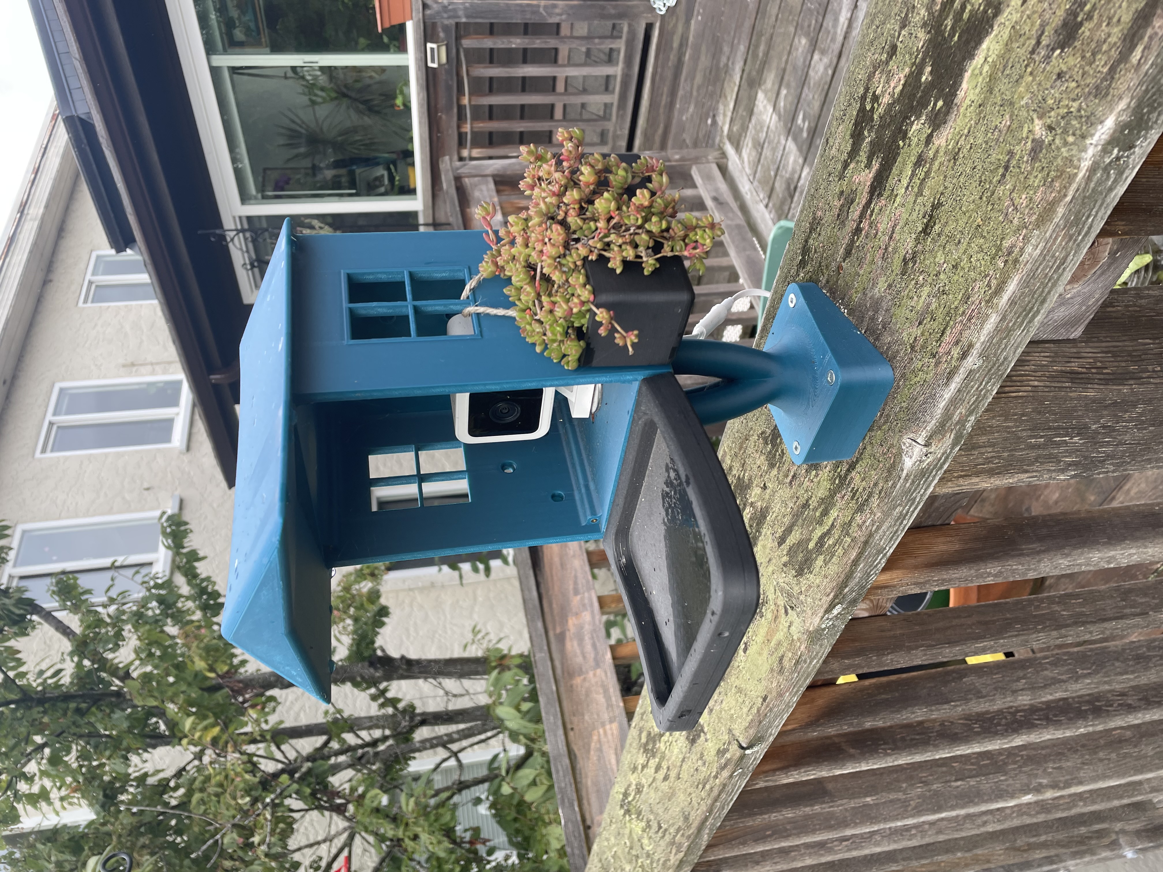 Bird Feeder with Camera