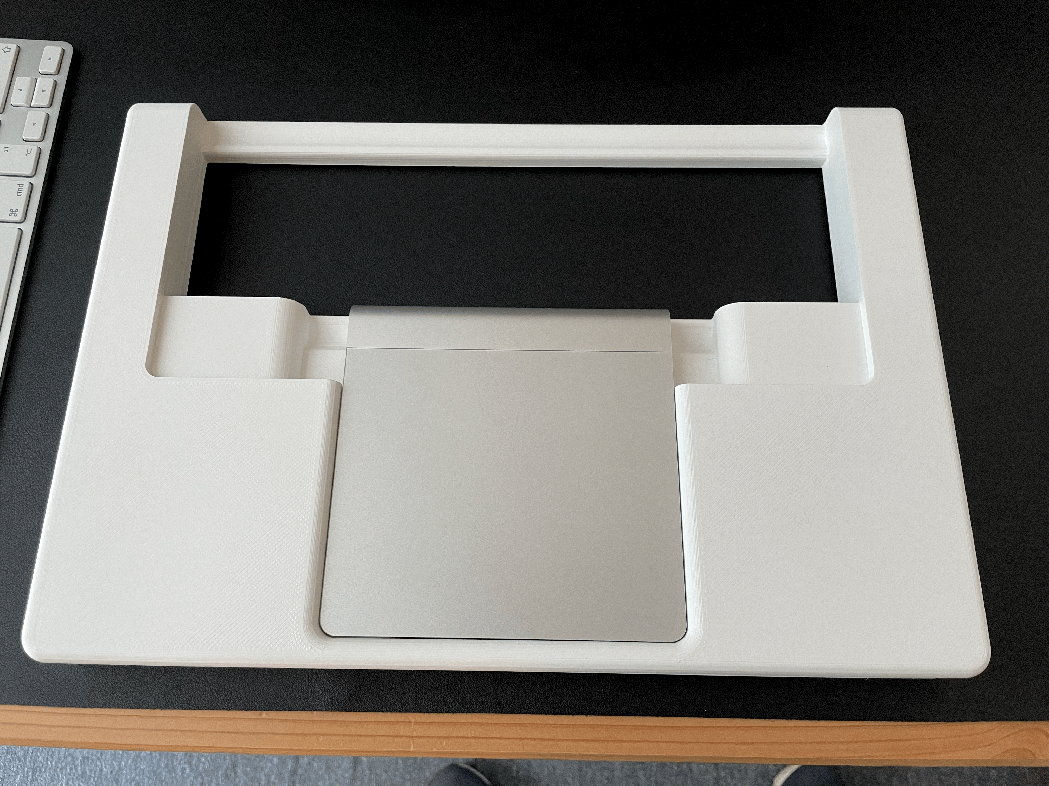 Macデスクトップ 2010 Mac keyboard and trackpad Macデスクトップ 2010 Mac keyboard and trackpad Magic Board