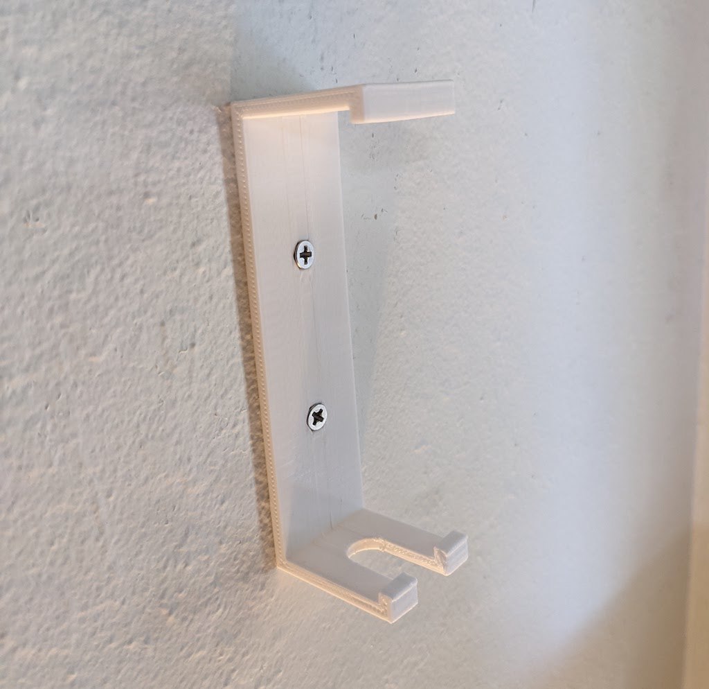 Tessan 2 Plug Power Strip - Wall Mount