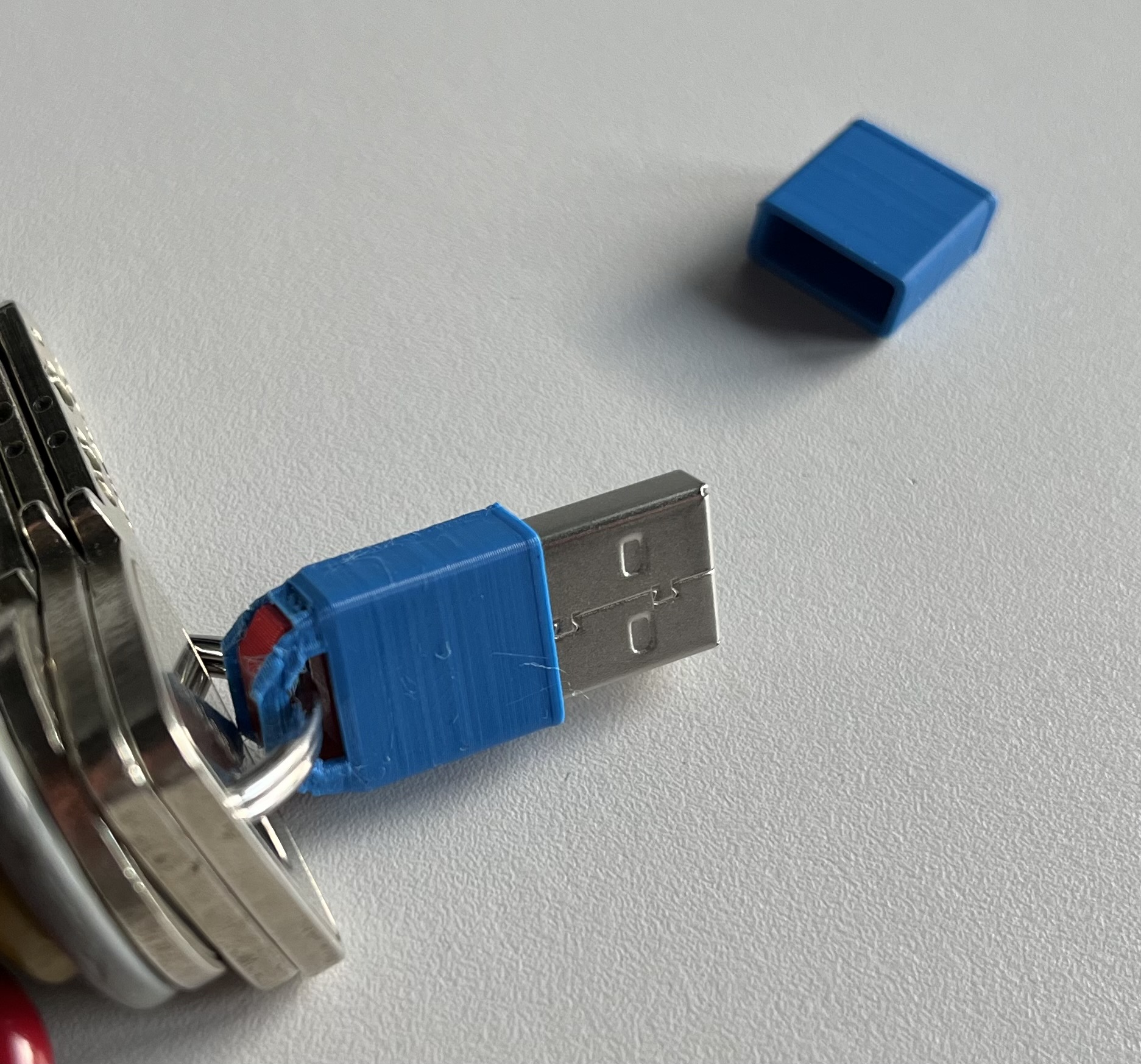 SanDisk Cruzer Ultra minimal shell