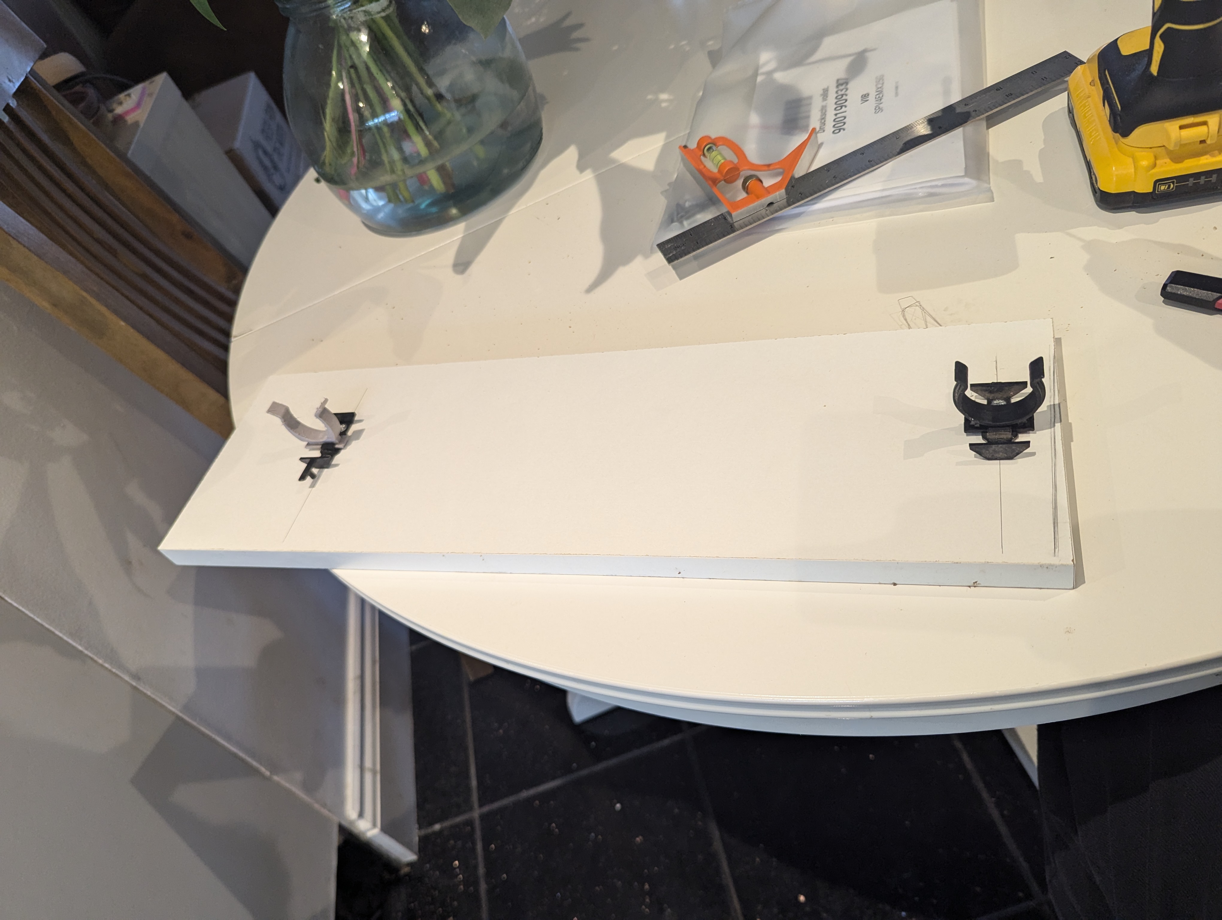 Plinth Clip for Cabinet kickboards - 30mm