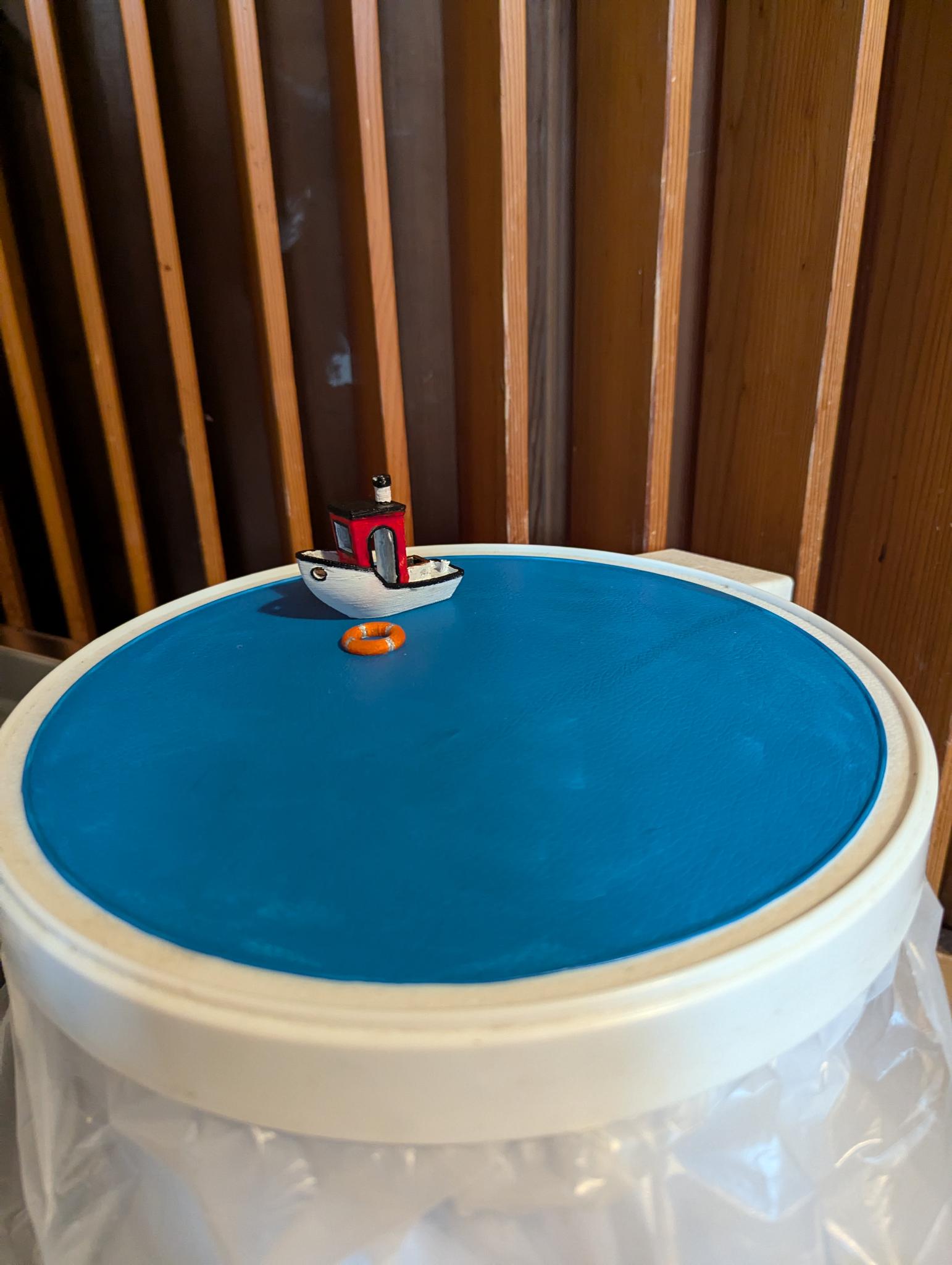 Swimming tube to scale for benchy