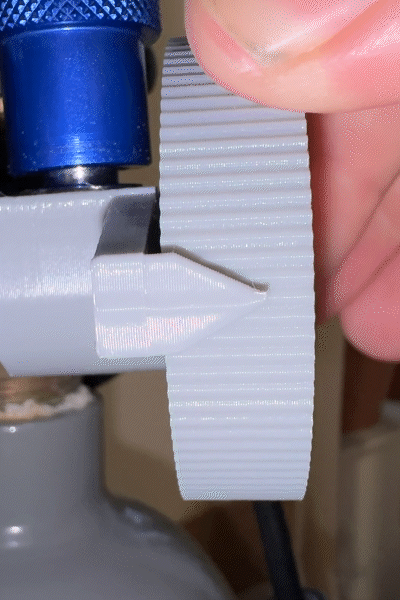 CO2 needle valve setting assistant