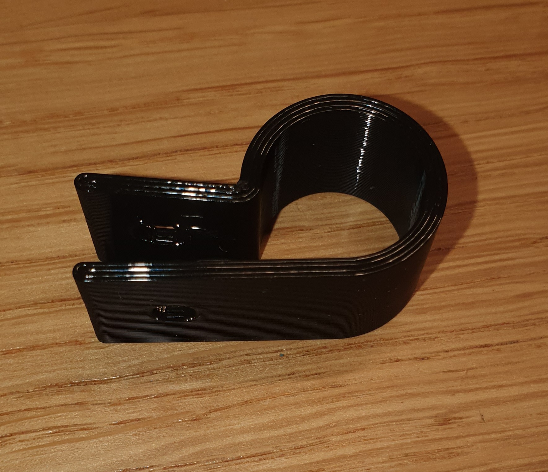 Cable Clamps Clips Remix 3D model thumbnail