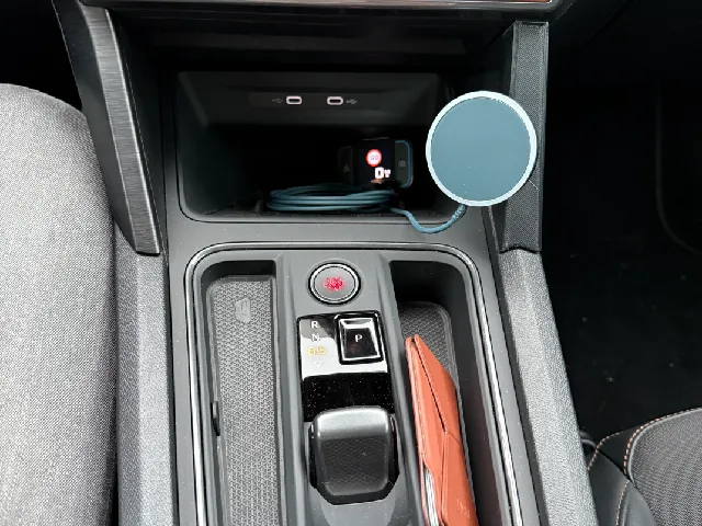 Cupra/Seat Leon IV MK4 Phone Mount