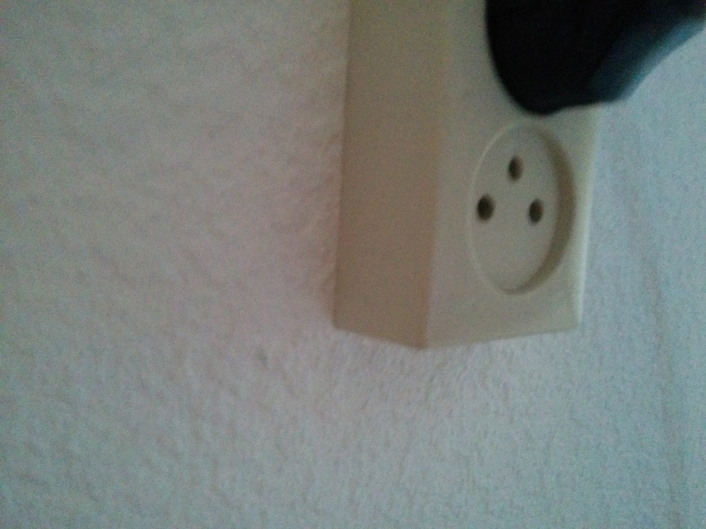 Miniatura 4 do modelo 3D EU plug support