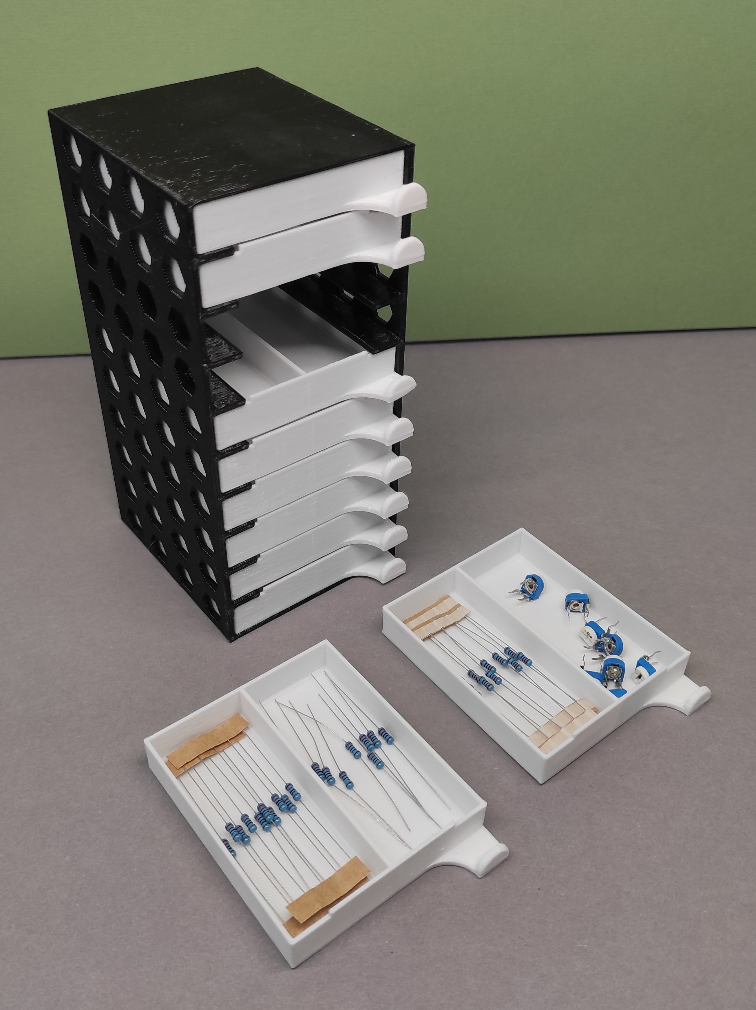 Organizer / resistor / electronics — thumbnail 12