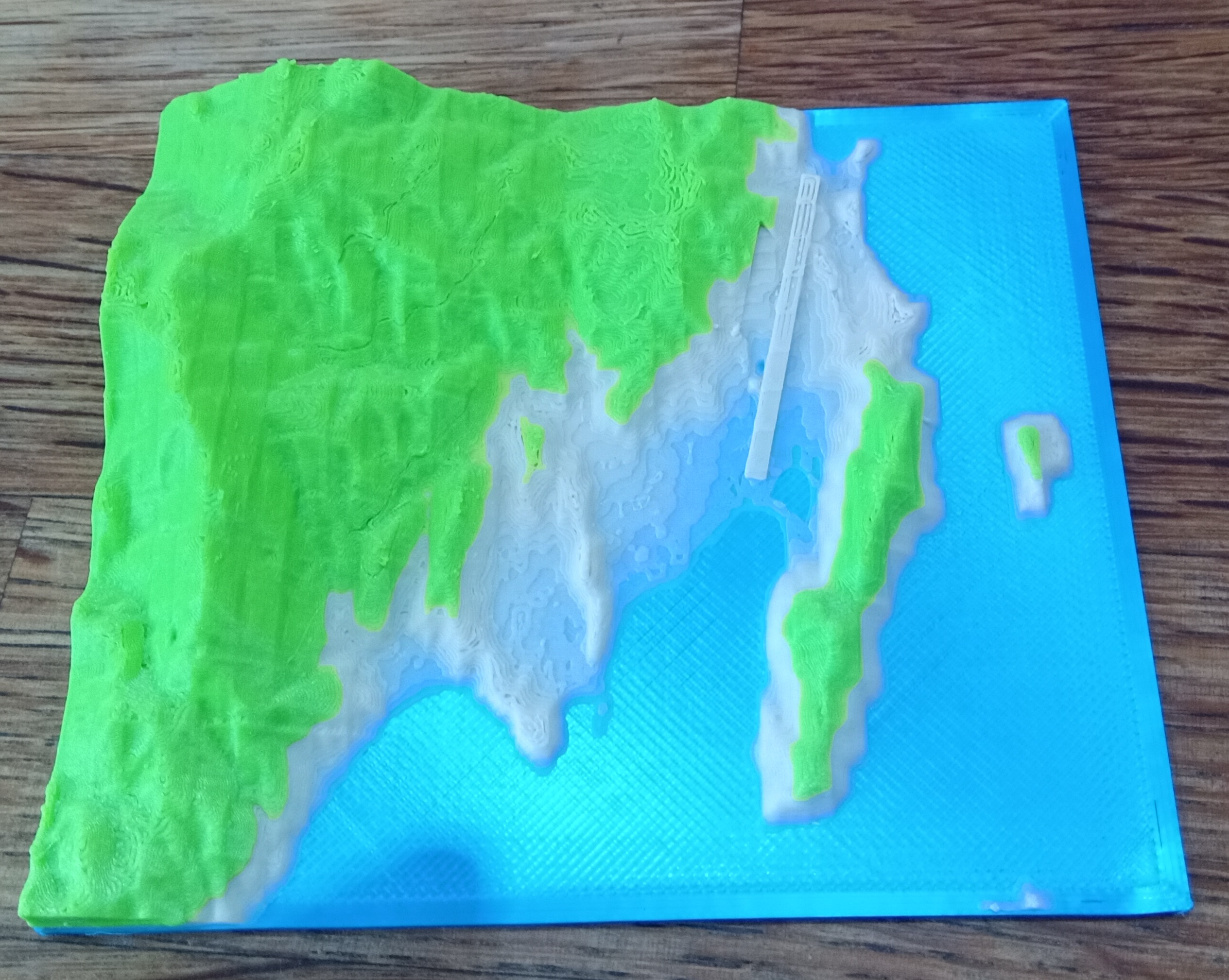 topographic map of Skiathos town, airport and environs