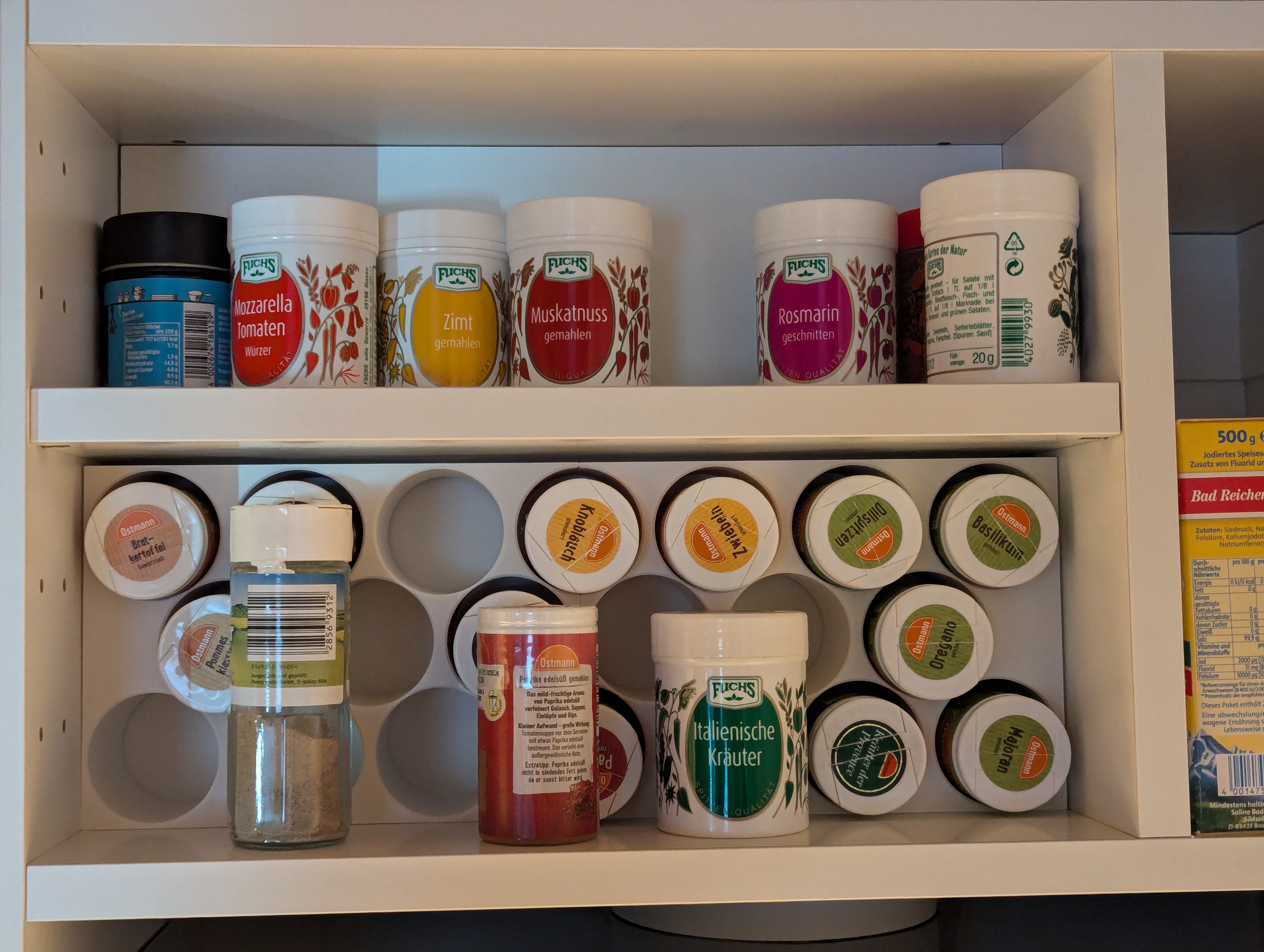 Spice rack for IKEA Metod+Underverk hood by ventrue3000