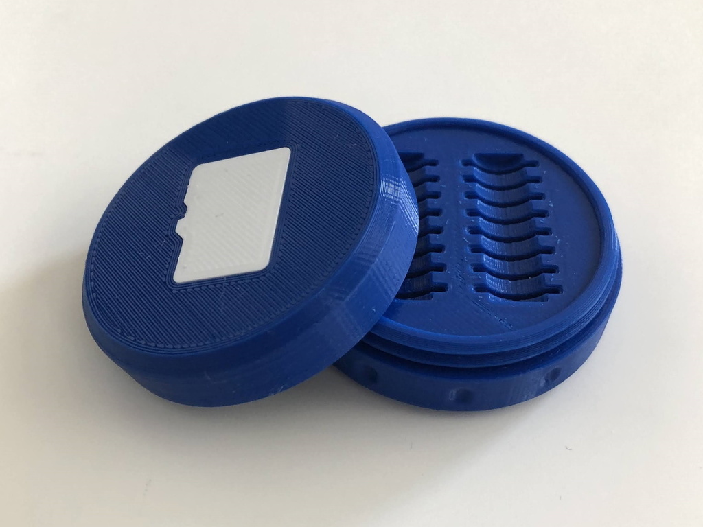 Miniatura 2 do modelo 3D MicroSD Card Box