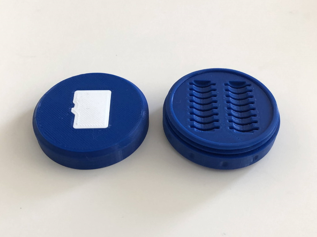 Miniatura 3 do modelo 3D MicroSD Card Box