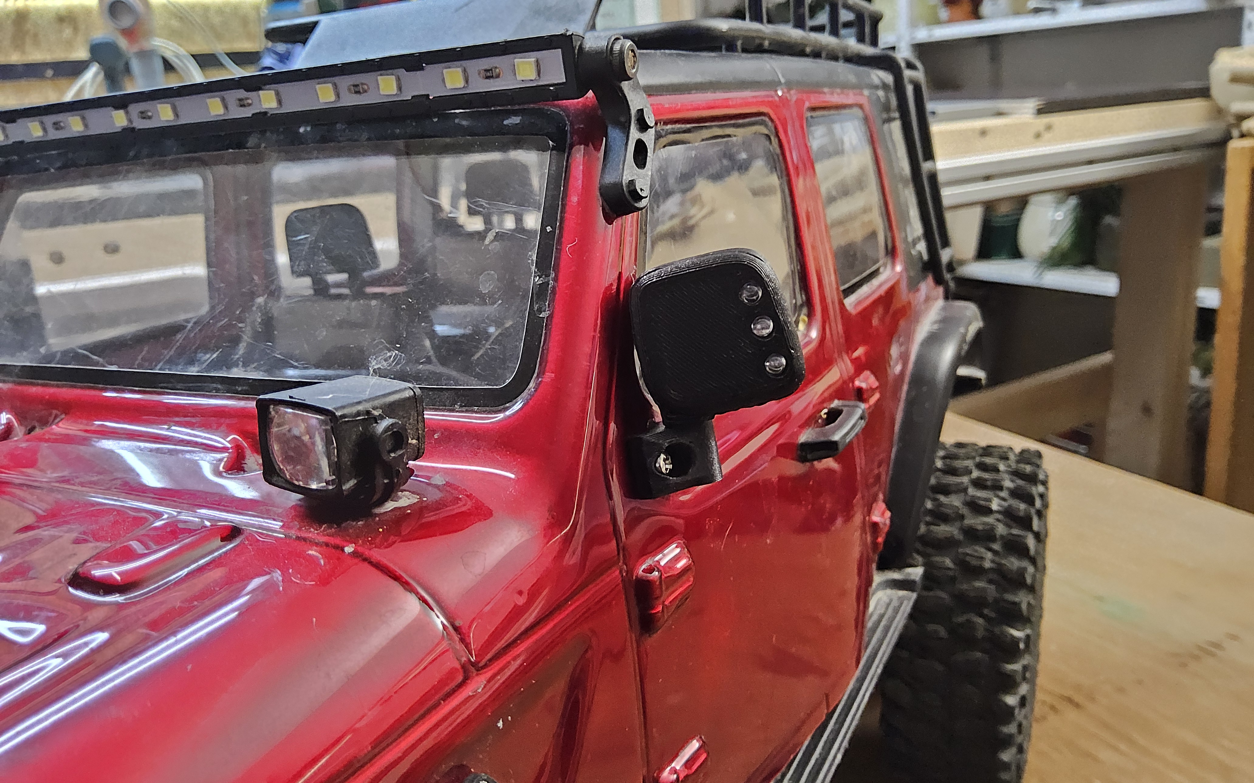 Spiegel mit Blinker 1:10 RC SCX